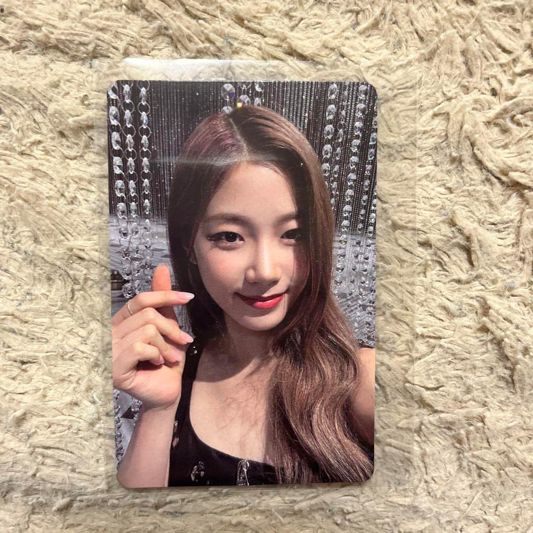 LE SSERAFIM FEARLESS カズハ shopee タイ トレカ LE SSERAFIM FEARLESS カズハ shopee タイ トレカ LE SSERAFIM