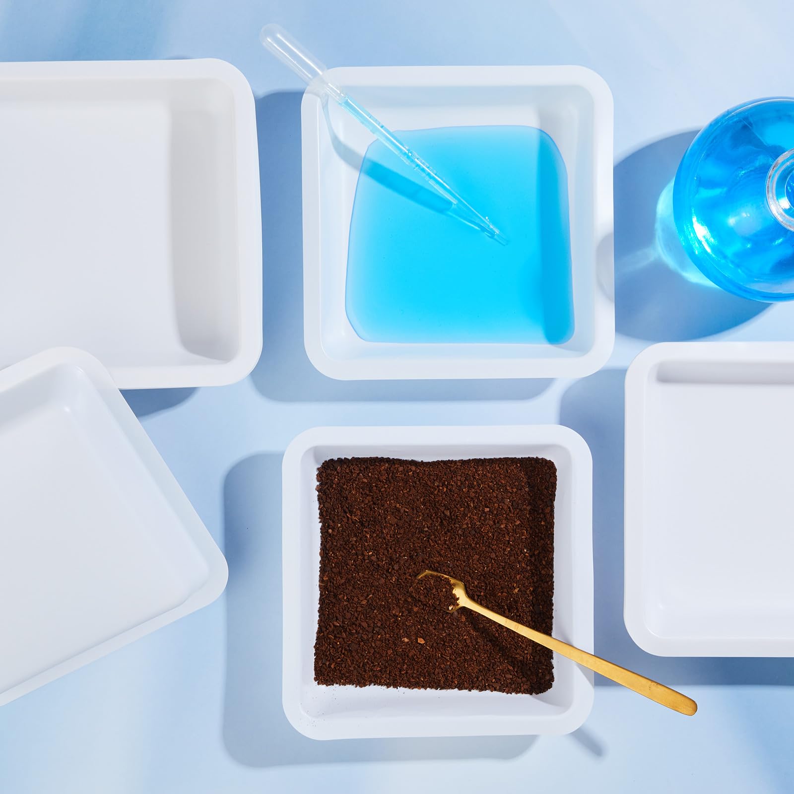 Sherr Paquete de 500 botes de pesaje de 330 ml a granel, antiestáticos, blancos, bandejas de pesaje cuadradas de plástico fáciles de verter para llenar cápsulas, plato de laboratorio, polvo, líquido
