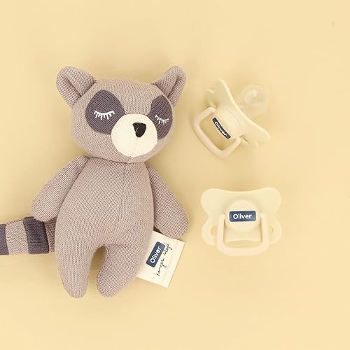 Miniatura 3 de Mini etiquetas de nombre (175) para etiquetar artículos pequeños. Etiquetas adhesivas impermeables extra pequeñas para niños en guardería,