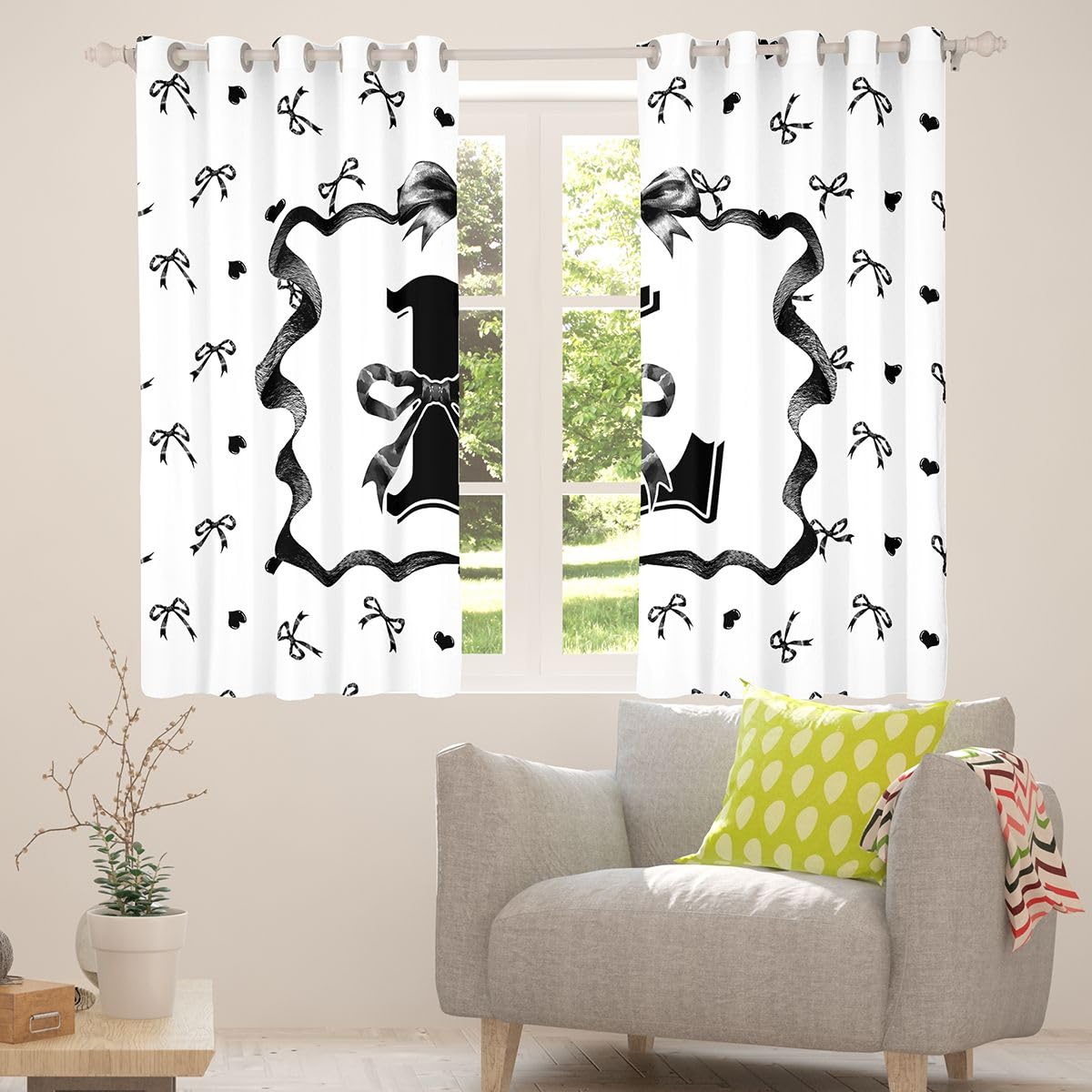 Homewish Czarna kokardka z inicjałem L zasłony okienne, 117 x 137 cm, 2 zestawy paneli – biało-czarna muszka zasłony zaciemniające, estetyczna wstążka, kokardki, zasłony okienne, urocza