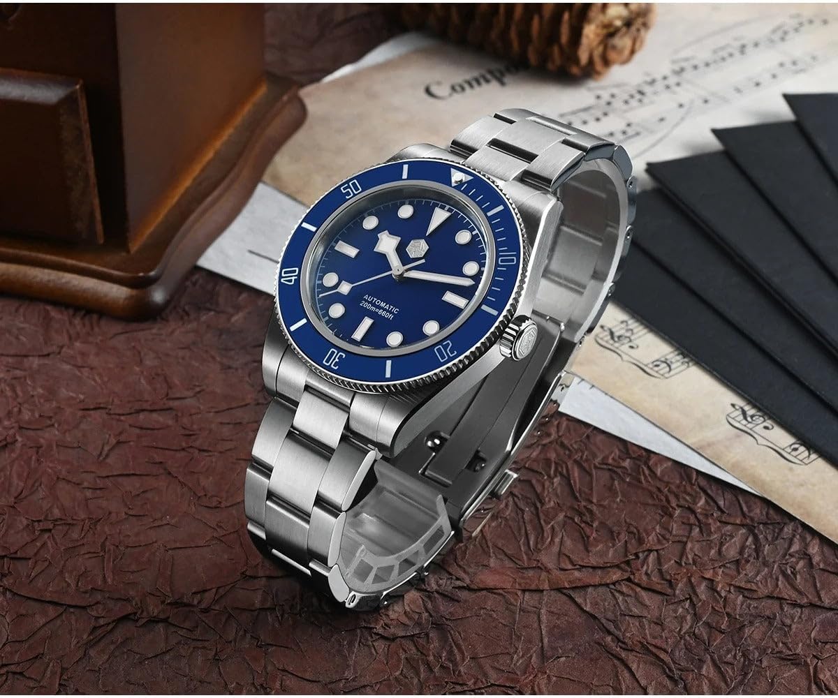 San Martin Watches for Men - NH35 Movement Automatic Dive Watch SN008GD 40mm Mens Watch 20Bar Waterproof Sapphire Crystal Luminous Mechanical Wristwatch