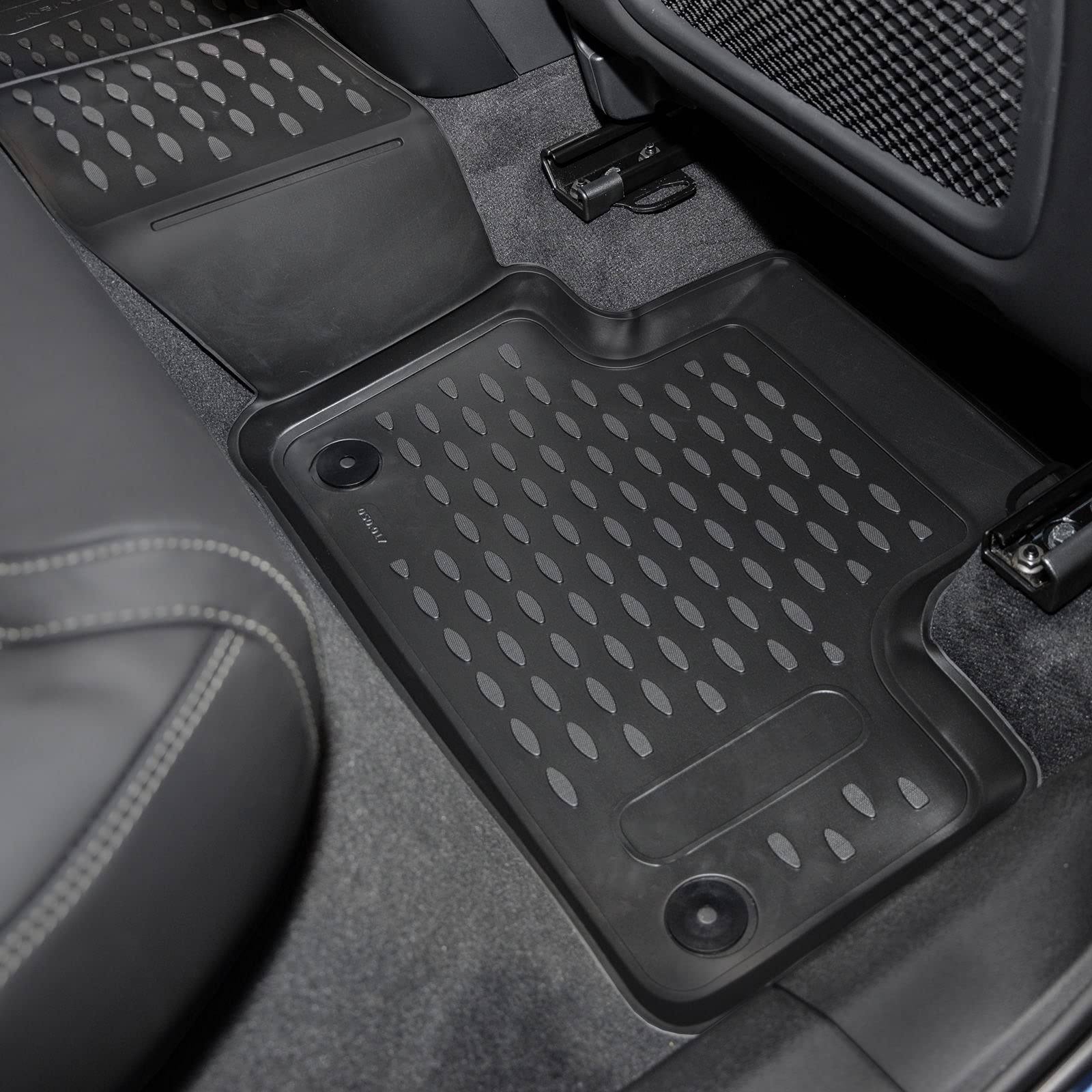 | Gumowe dywaniki gumowe z wzorem 3D do C4 Cactus od 2014 r., czarne, antypoślizgowe, bezzapachowe, z tunelem, na każdą pogodę, krawędź 3 cm, 4-częściowy (przód, tył)