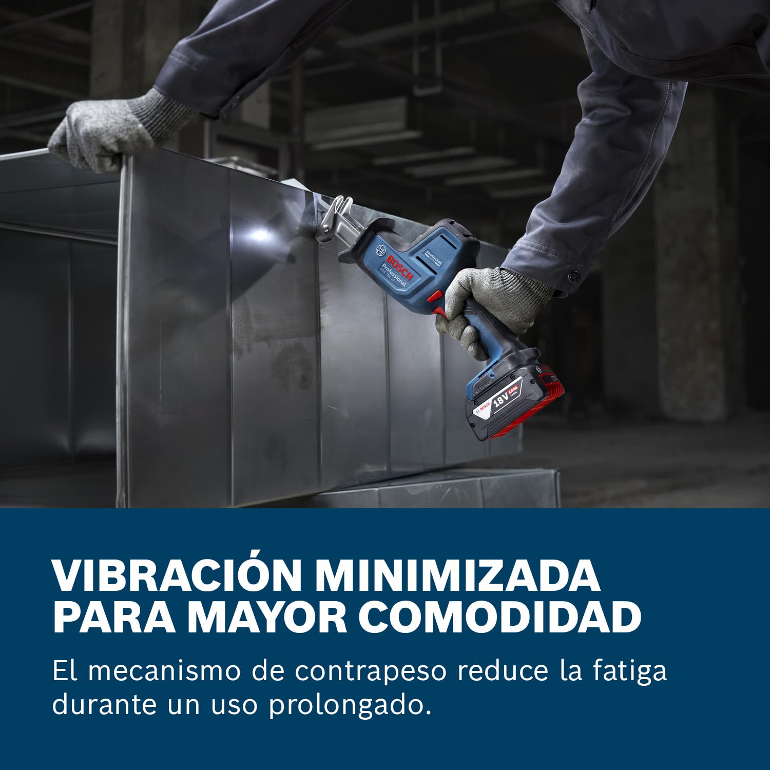 Bosch Professional 18V System Sierra Sable a Batería GSA 18V-24 (incl. S922EF, S2345X, kit de gancho para escalera, L-BOXX)
