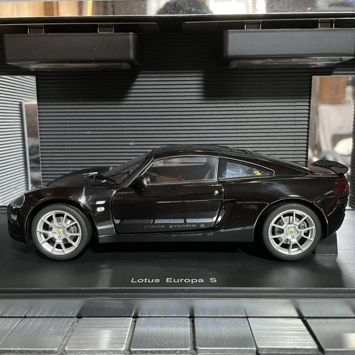 Amazon.co.jp: 品 オートアート 1/18 ロータス ヨーロッパ S ブラック