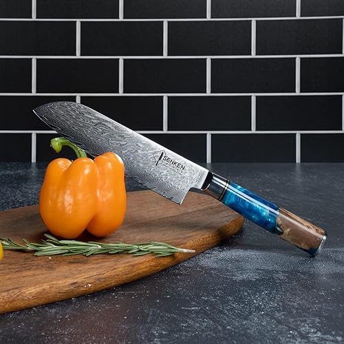 Miniatura 2 de SENKEN - Cuchillo Santoku de acero Damasco, colección Tsunami, núcleo de acero japonés VG10 de 67 capas, resina azul única y mango de madera
