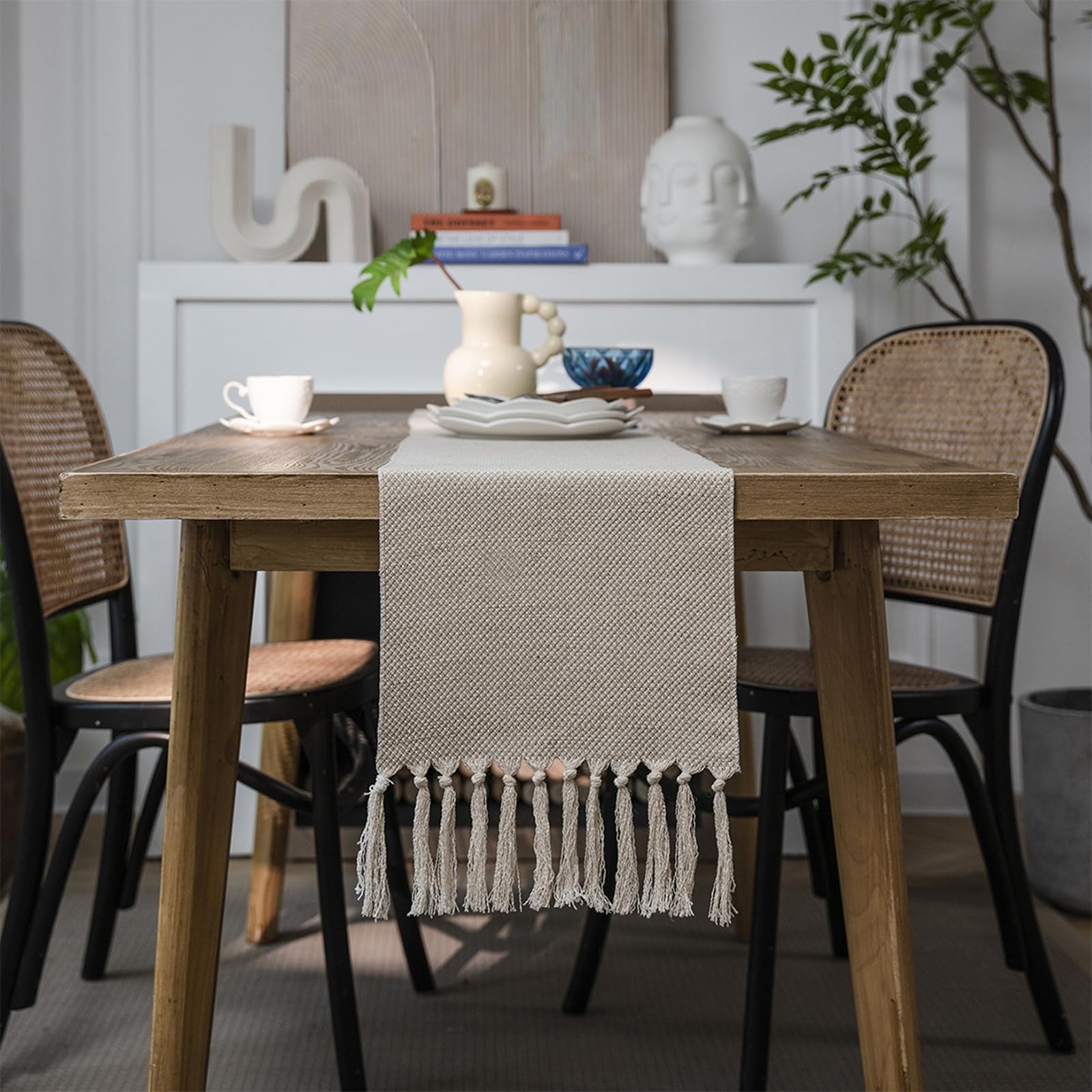 Beige Tischläufer Polyester, Makramee Boho Tischläufer Dekostoff Abwaschbar Tischband Einfache Einfarbig Gewebter mit Quasten Tischdecke für Küche Esszimmer Dekor, 33x240 cm, Beige