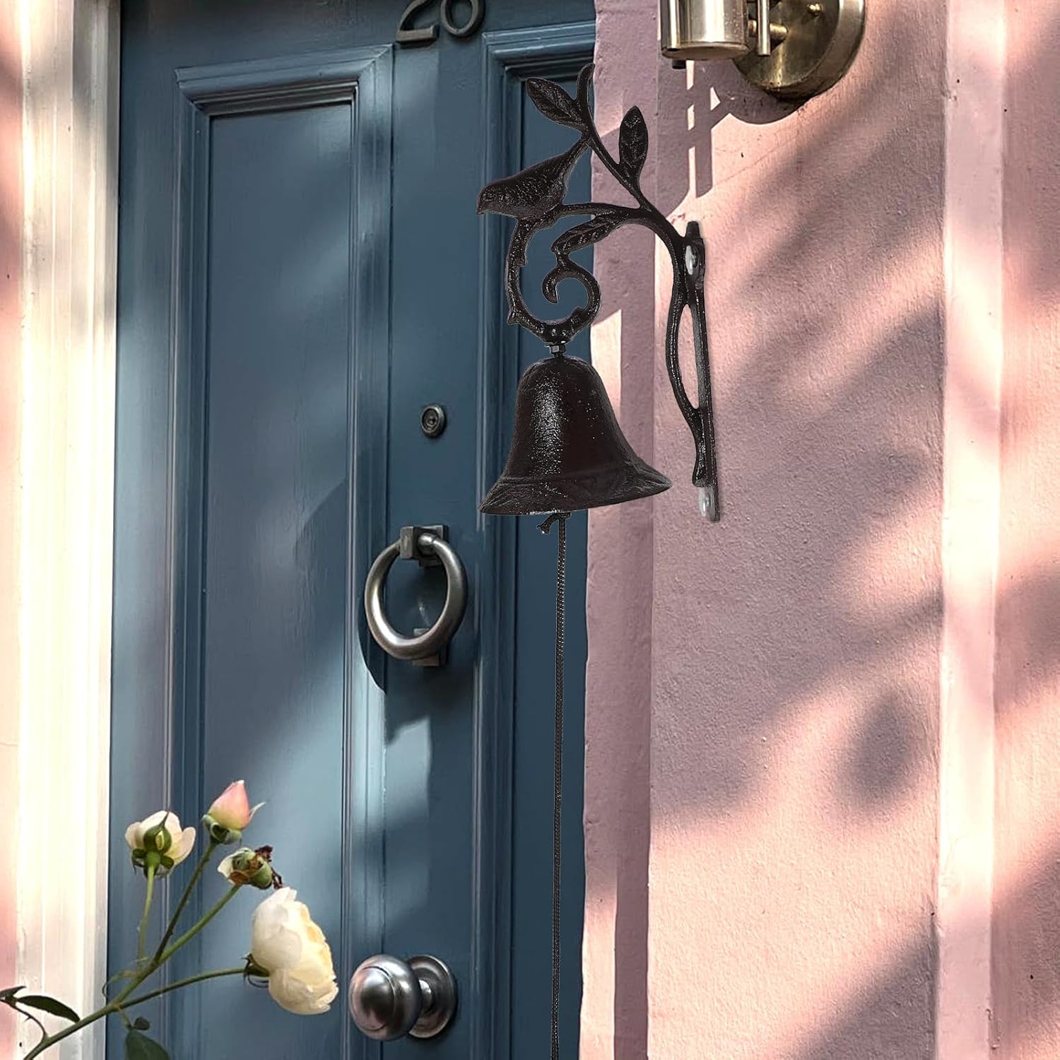 Cabilock Vintage Rustic Wrought Iron Doorbell with Nature-Inspired Design, Outdoor Garden Hanging Bell for Yard and Porch, Retro Metal Wall-Mounted Decorative Bell