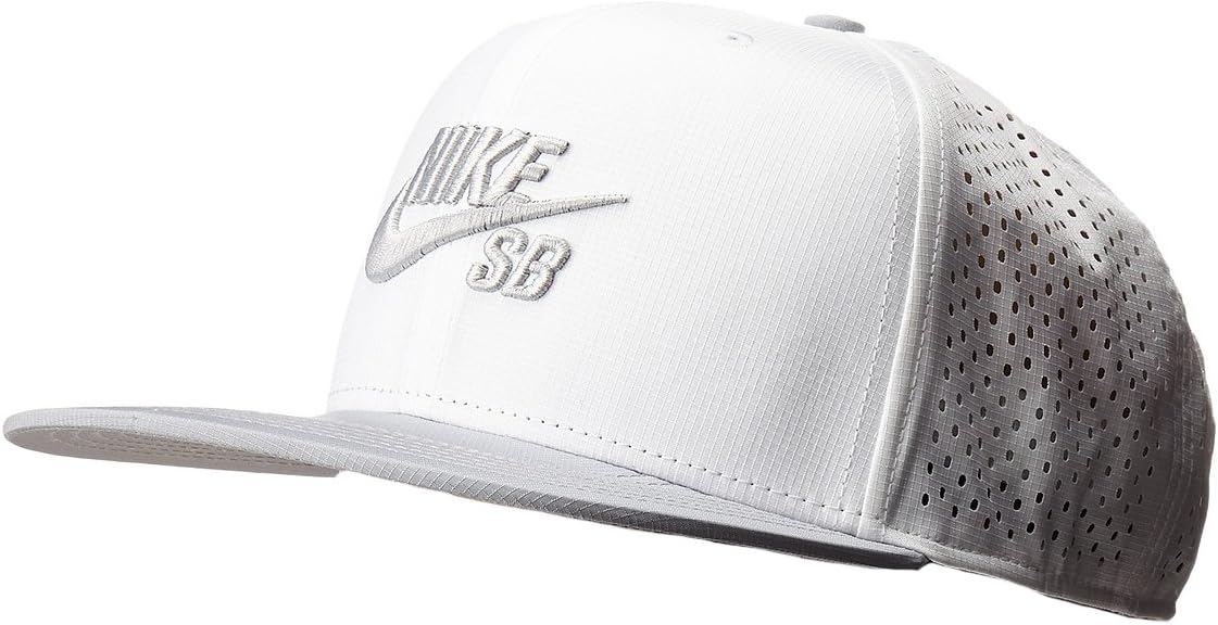 Nike SB Performance Trucker Hat - White / Wolf Grey / Black