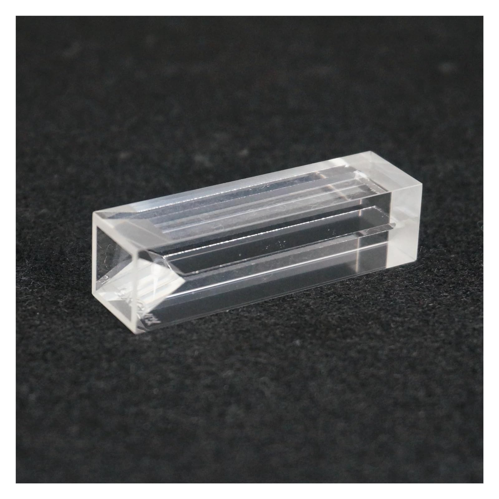 MENGKE Cubeta de fluorescencia de cuarzo micro de ancho interior de 350ul y 1 mm con tapa