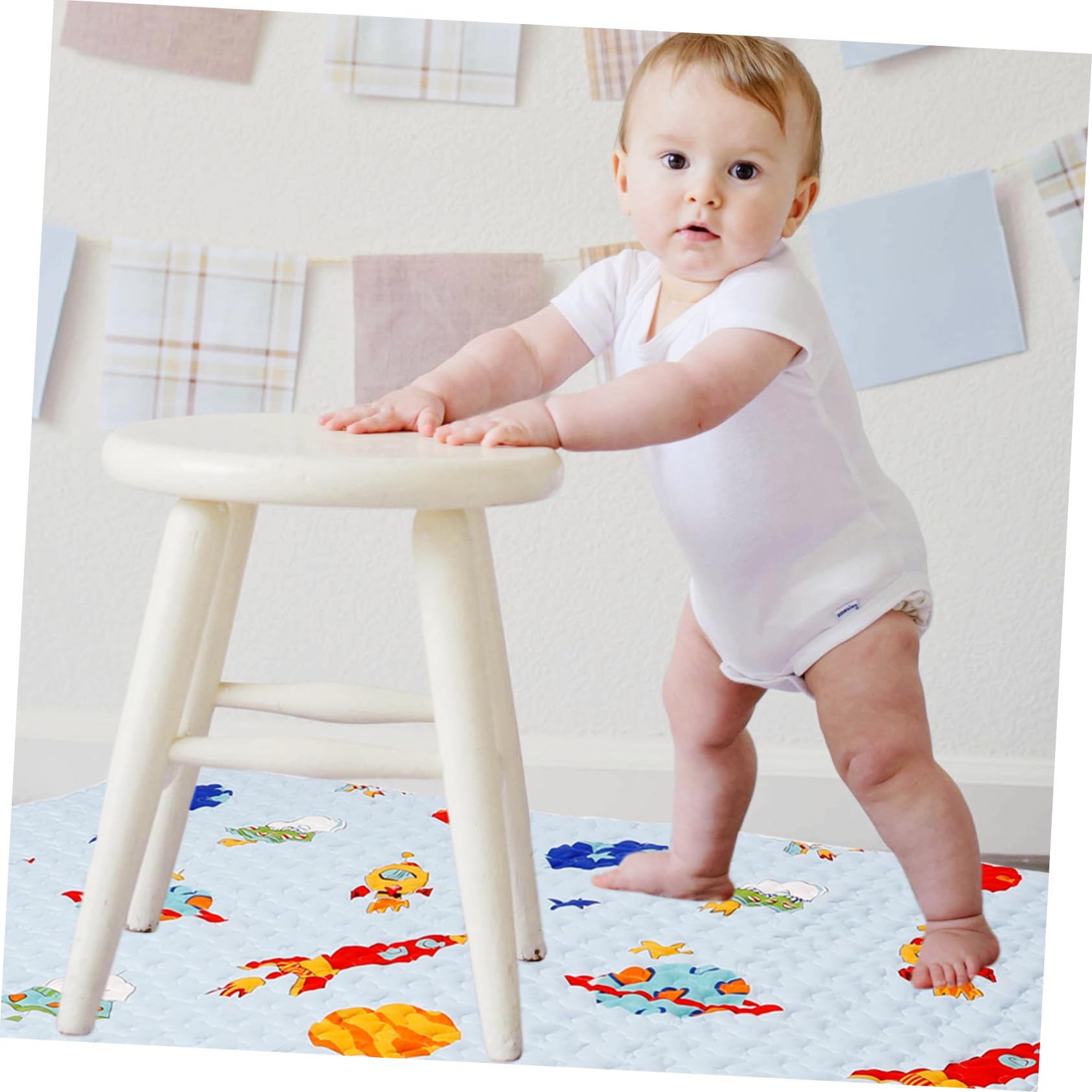 Mikinona Tapis pour Chaise Haute Anti-éclaboussures en Tissu Antidérapant Design Cartoon Polyvalent pour Bébé, pour Protéger le Sol Lors des Repas et Jeux