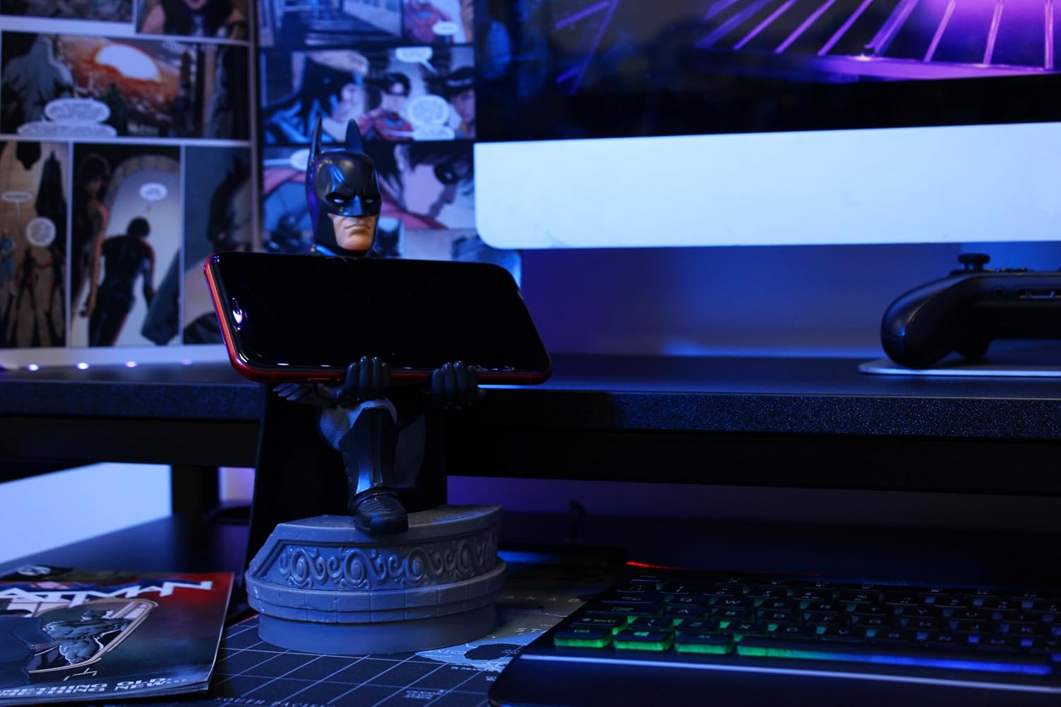 Cable Guys - Batman Gaming Accessories Holder & Phone Holder for Most Controller (Xbox, Play Station, Nintendo Switch) & Phone 6 71jH7cpaIQL. AC SL1500