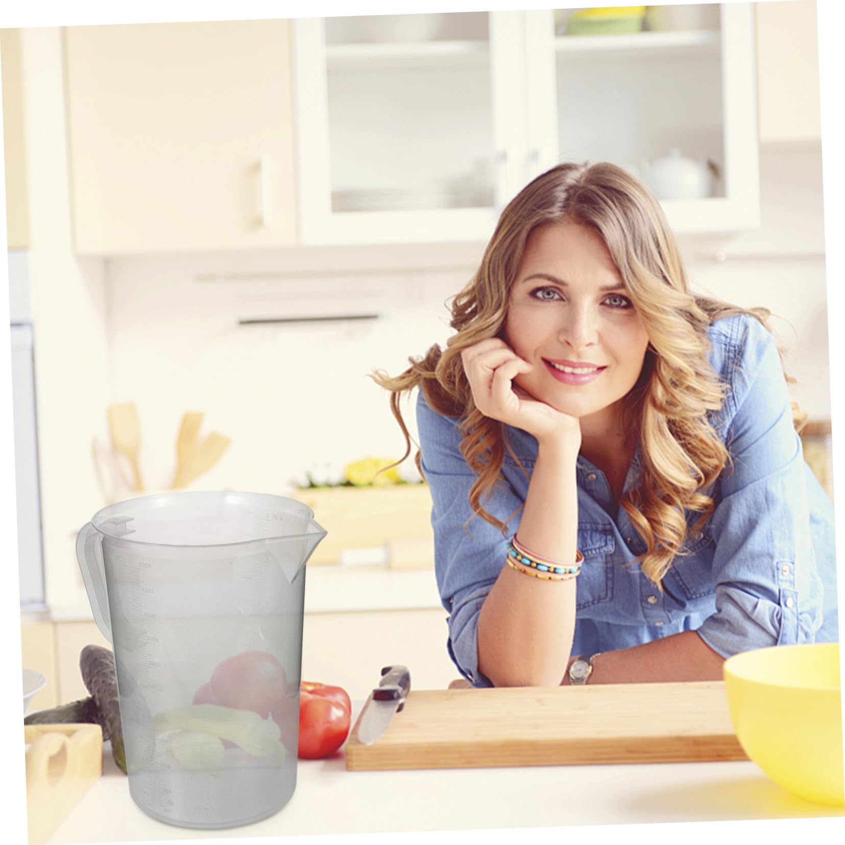 BESTYASH Caraffa Misurino Pratico e Riutilizzabile Doppia Scala Graduata in Plastica da 5000ml Resistente al Calore per Olio in Cucina