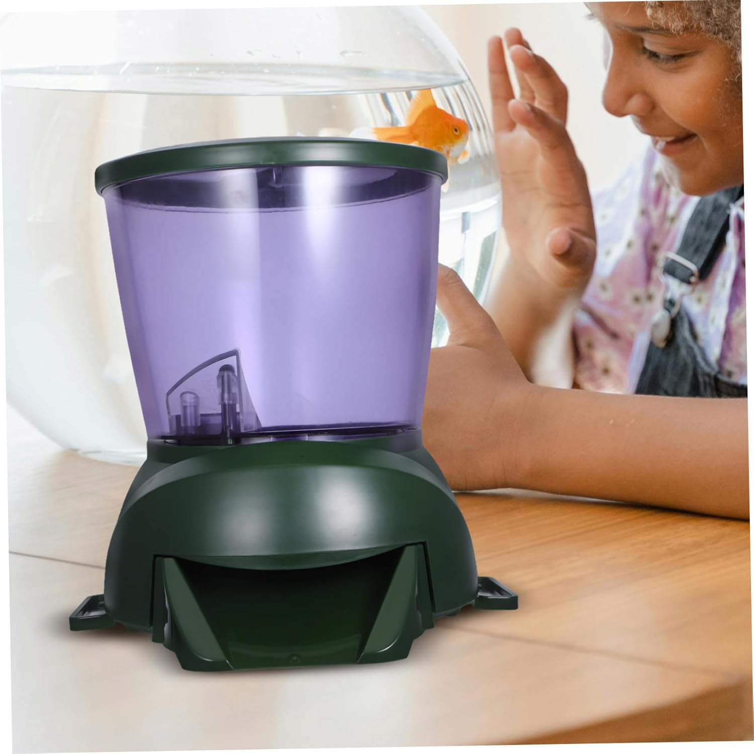 Automatic Fish Feeder with LCD Display Timing and Quantitative Feeding for Small Ponds and Aquariums Pellet Food Dispenser for Up to Days Battery Operated Without Batteries