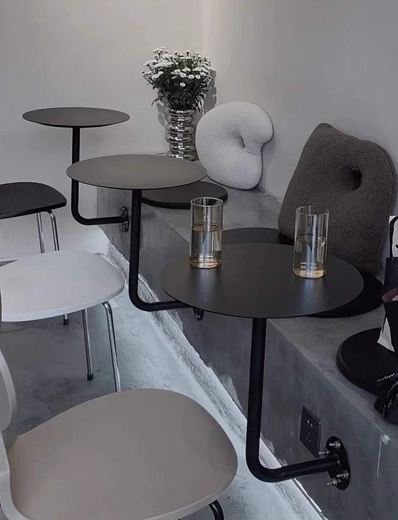 Tavolo da Parete, Banco a L per Bar, Tavolino Angolare Piccolo per Caffè | Tavolo da Parete, Scrivania Galleggiante Salvaspazio, Solido per Uso Commerciale al Bar(Milk,40cm/15.7in)