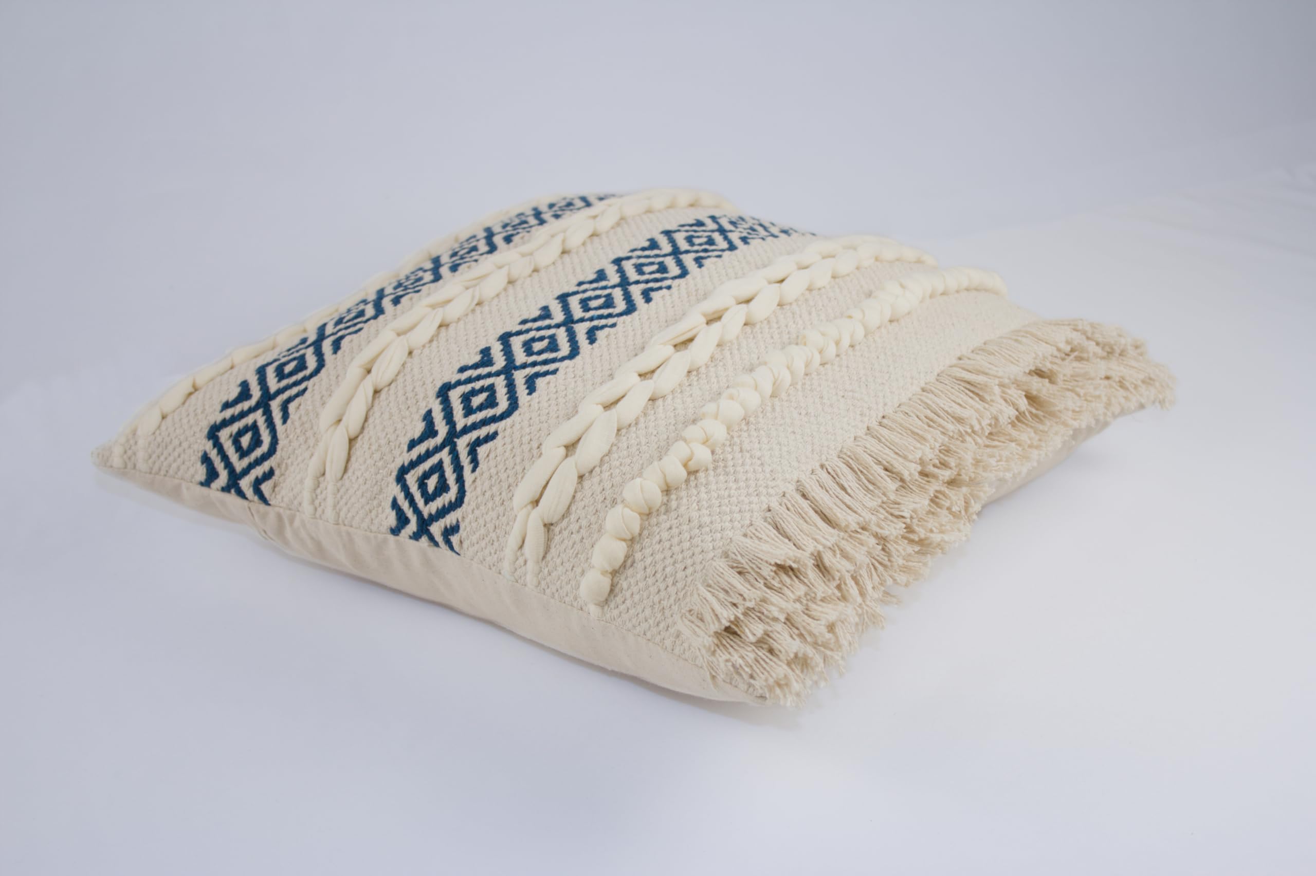 TreeWool Fodera per Cuscino Boho (45x45 cm, Verde Pavone, Confezione da 1) Cuscino Decorativo Tessuto a Mano con Passanti Intrecciati, Motivo Geometrico e Frange - Cuscino Quadrato per Divano