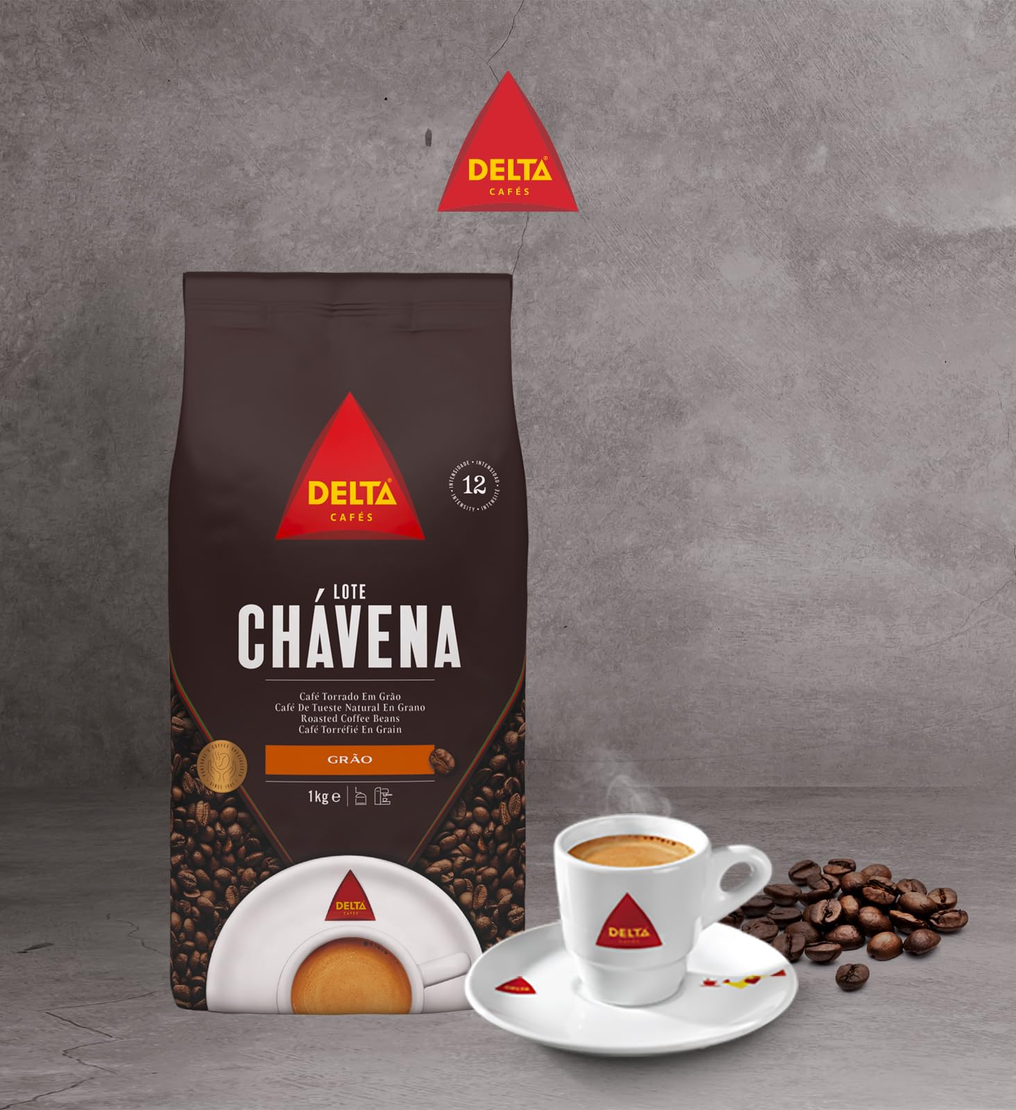 Delta Cafés - Café en Grano Chávena - Pack 2 x 1 Kg - Intensidad 12 - Mezcla de Granos Arábica y Robusta - Sabor Intenso y Aromático con Notas de Especias, Palomitas, Chocolate y Avellanas