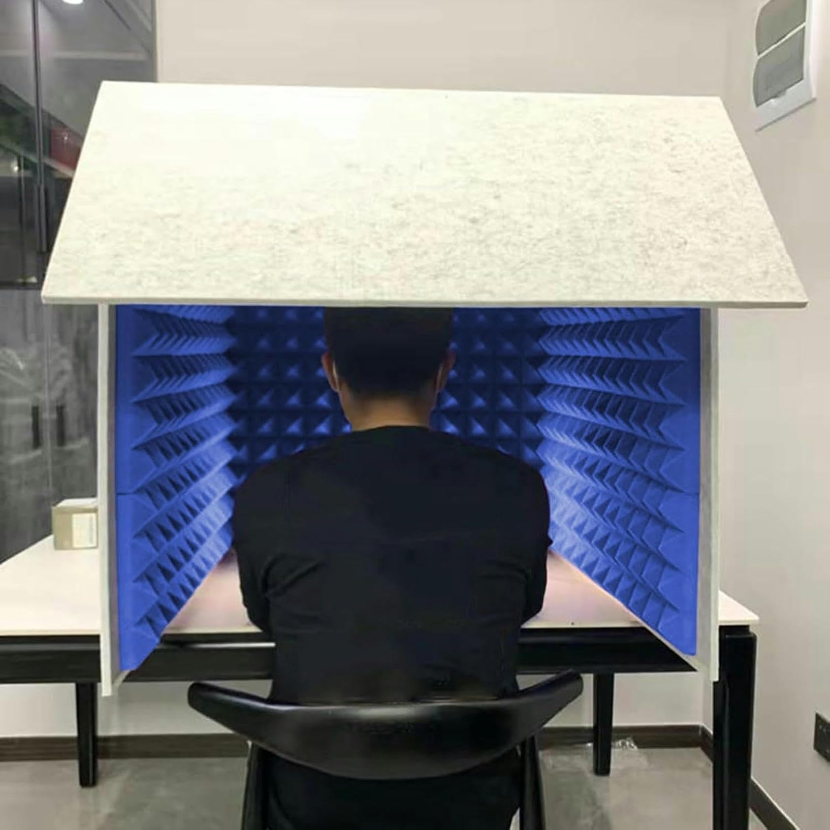 kabina wokalna, Mikrofonowa kabina izolacyjna Cube, Decreg Noise, osłona do domowego studia, nagrywanie muzyki, podcasting