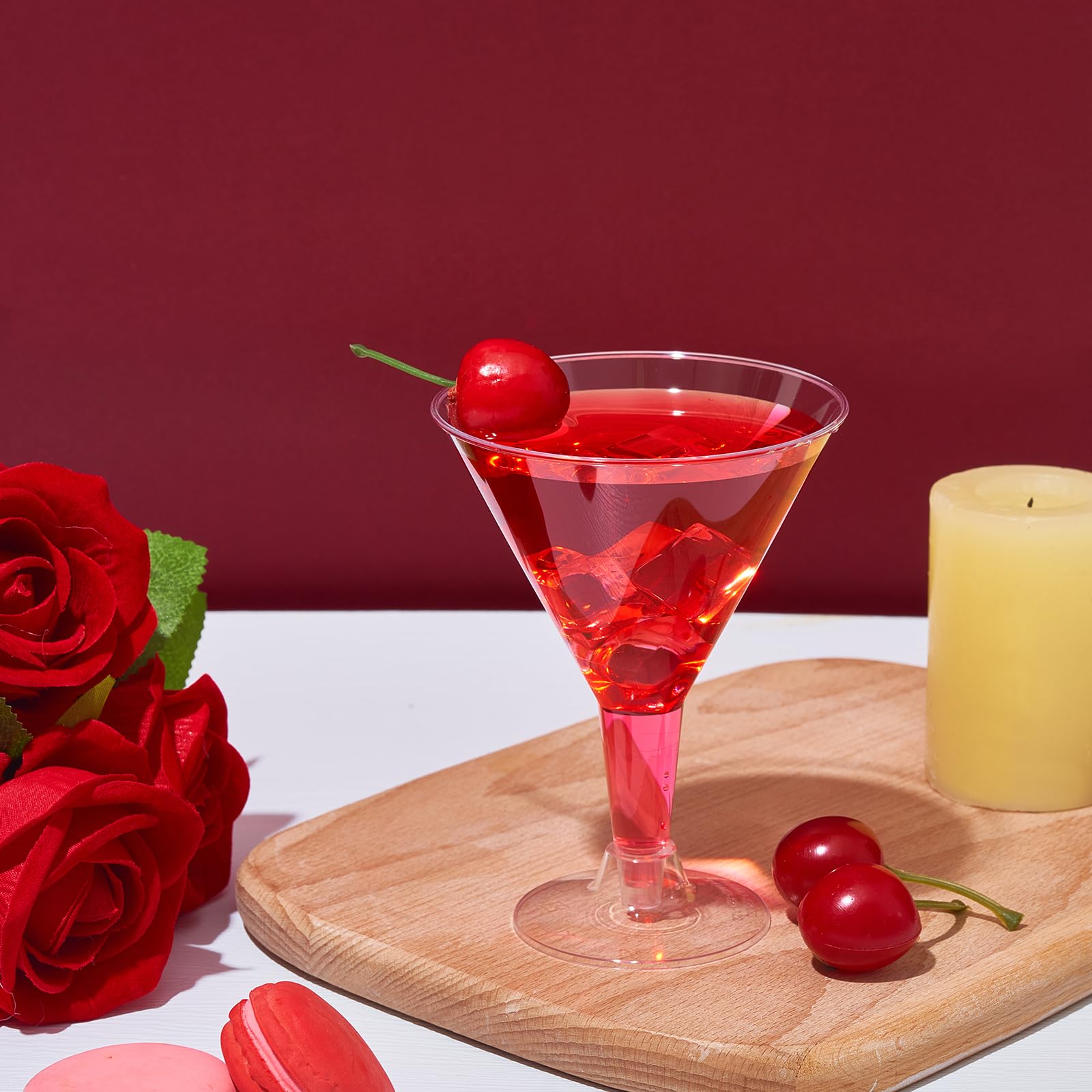 YANYOPPINT 25 Pack Plastic Martini Glasses 6 oz Cocktail Glasses Unbreakable Reusable Dessert Cups Dessert Shot Glasses for Party Wine, Champagne, Margarita cups and Appetizers