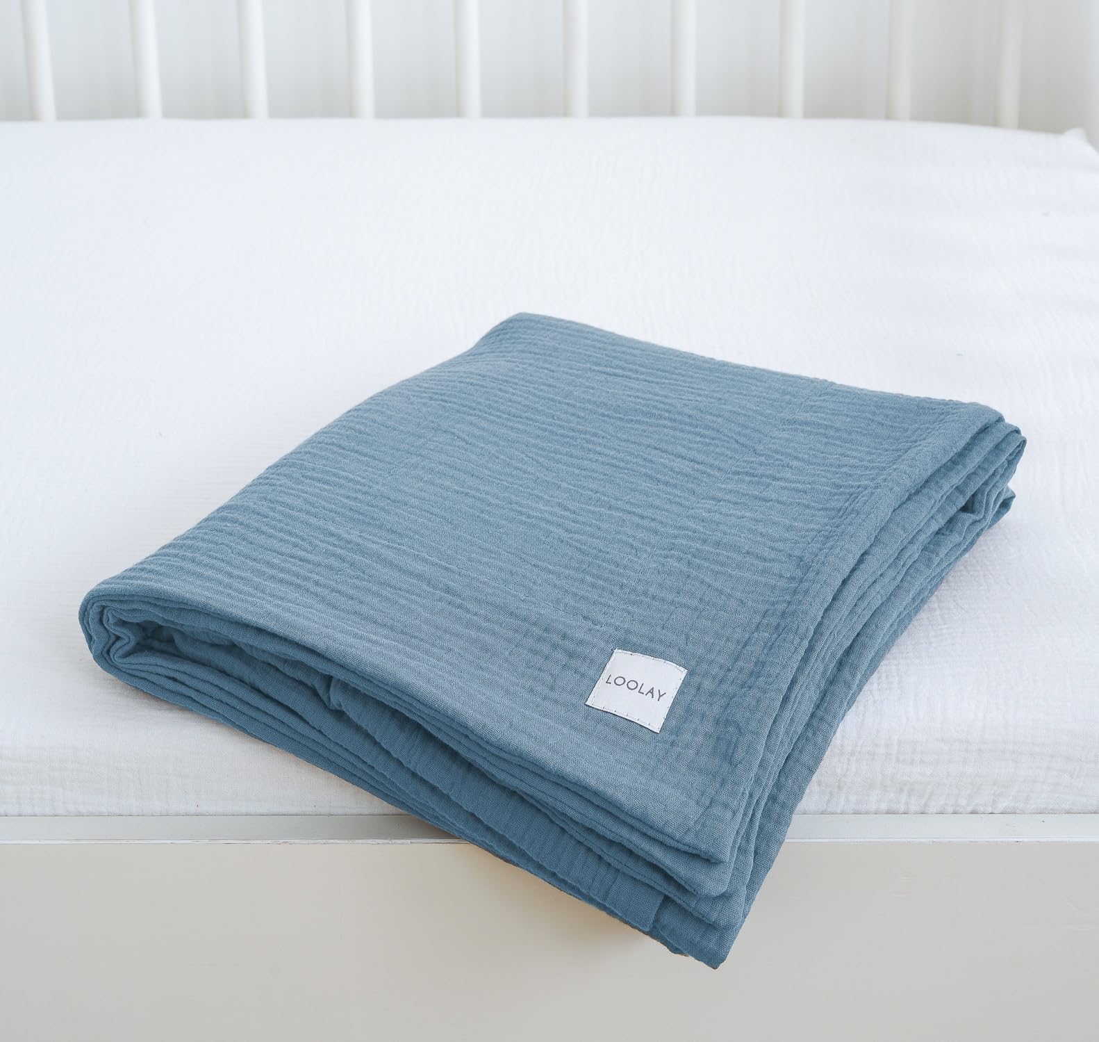 LOOLAY Musselin Decke 120 x 120 cm – 2 lagig aus 100 % Europäische Bio Baumwolle – Atmungsaktiv und Leicht – Weiche Decke für Frühling, Sommer und Herbst – Hautfreundlich und Schnell Trocknend, Blau