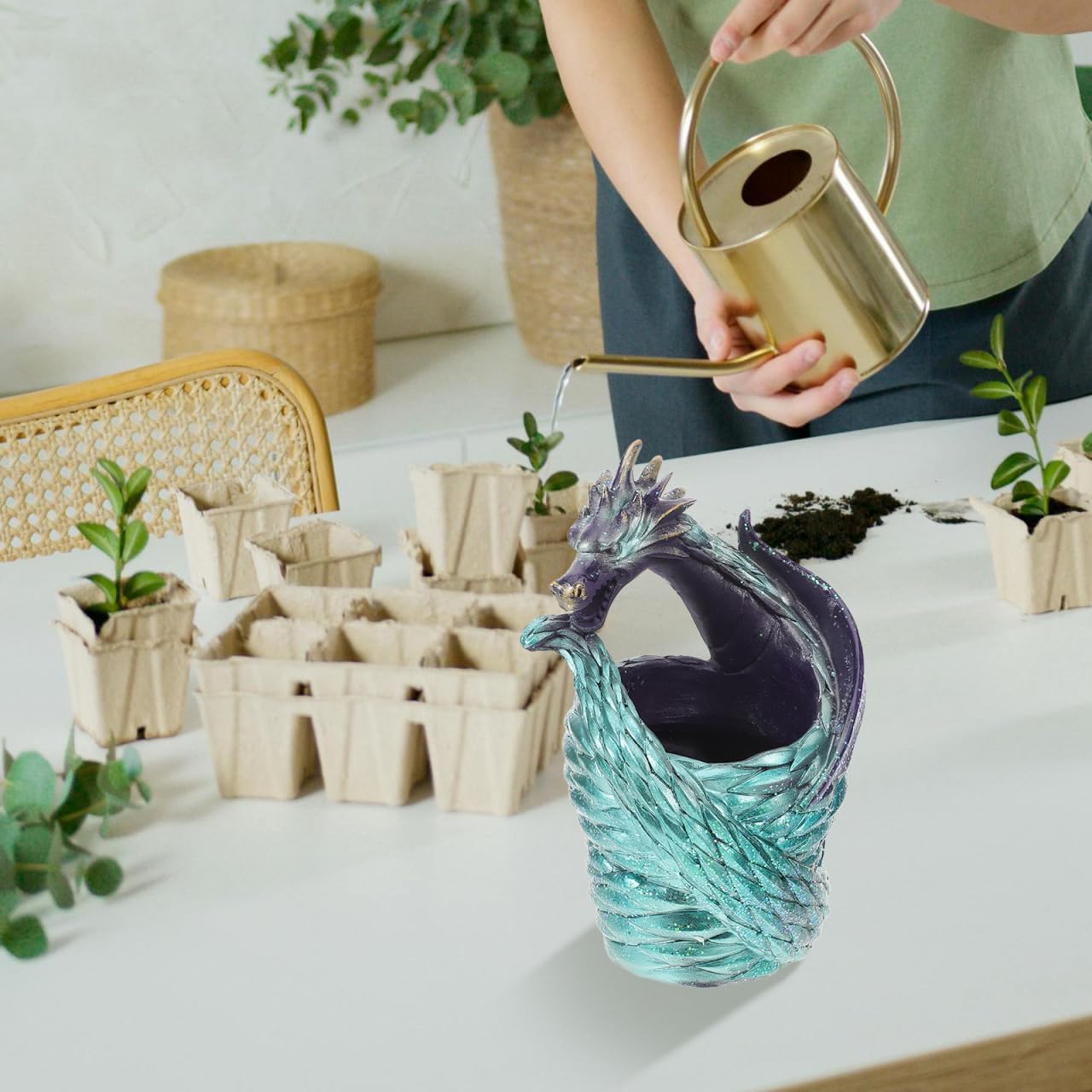 BESPORTBLE Dragon-Shaped Succulents Planter Plants Pot - Resin Handmade Indoor Garden Desktop Planter Pot Unique Decorative Flower Container for Home and Office, Blue