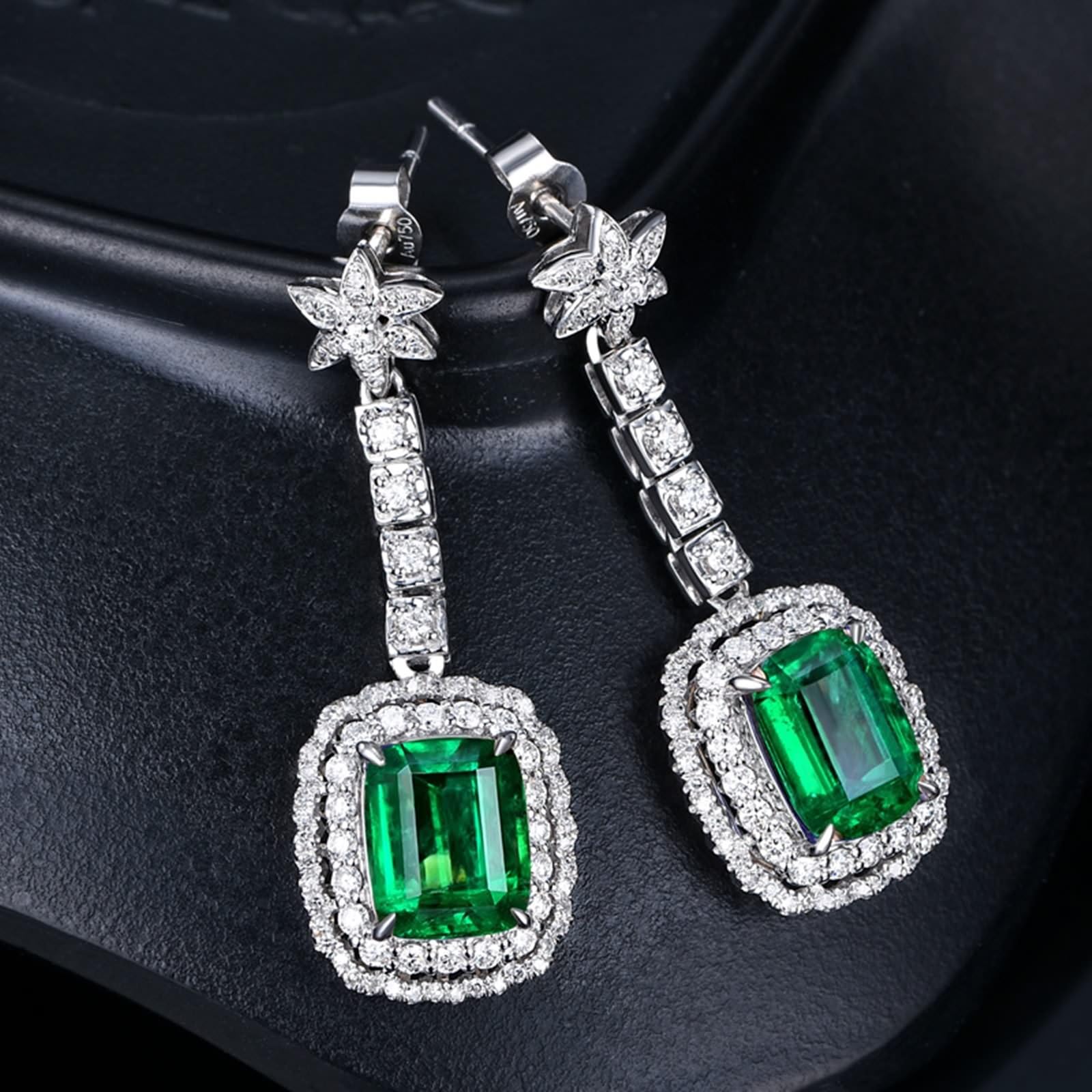 Pendientes de oro de 18 quilates / plata de ley 925, flores para mujer con laboratorio, esmeralda de corte rectangular de 2 quilates, pendientes de mujer con moissanite Au750 de oro pendientes