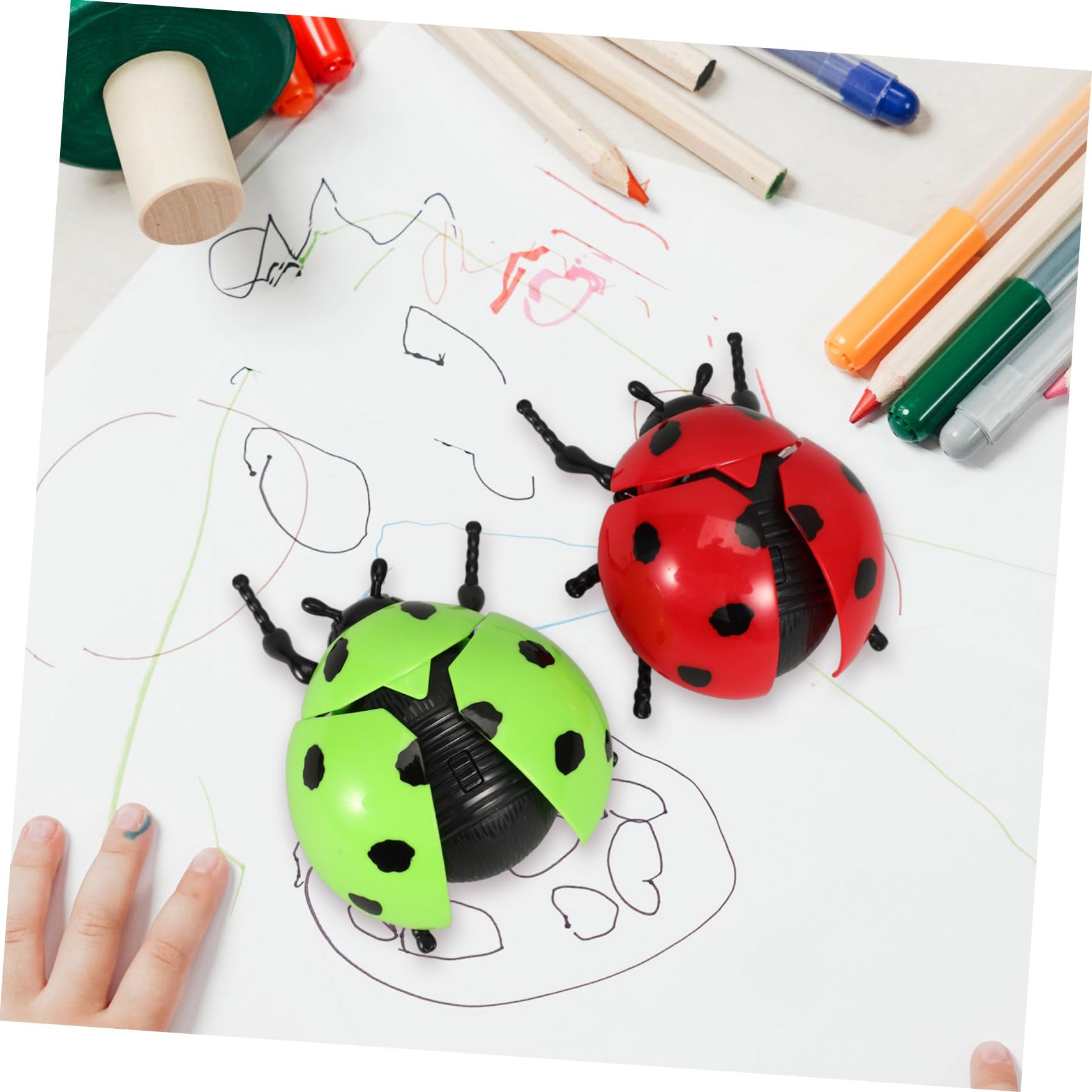 minkissy 2 Giocattoli Educativi da Carica Forma Coccinella Rosso e Verde Realistico e Sicurezza per Stimola Coordinazione e Prescolare