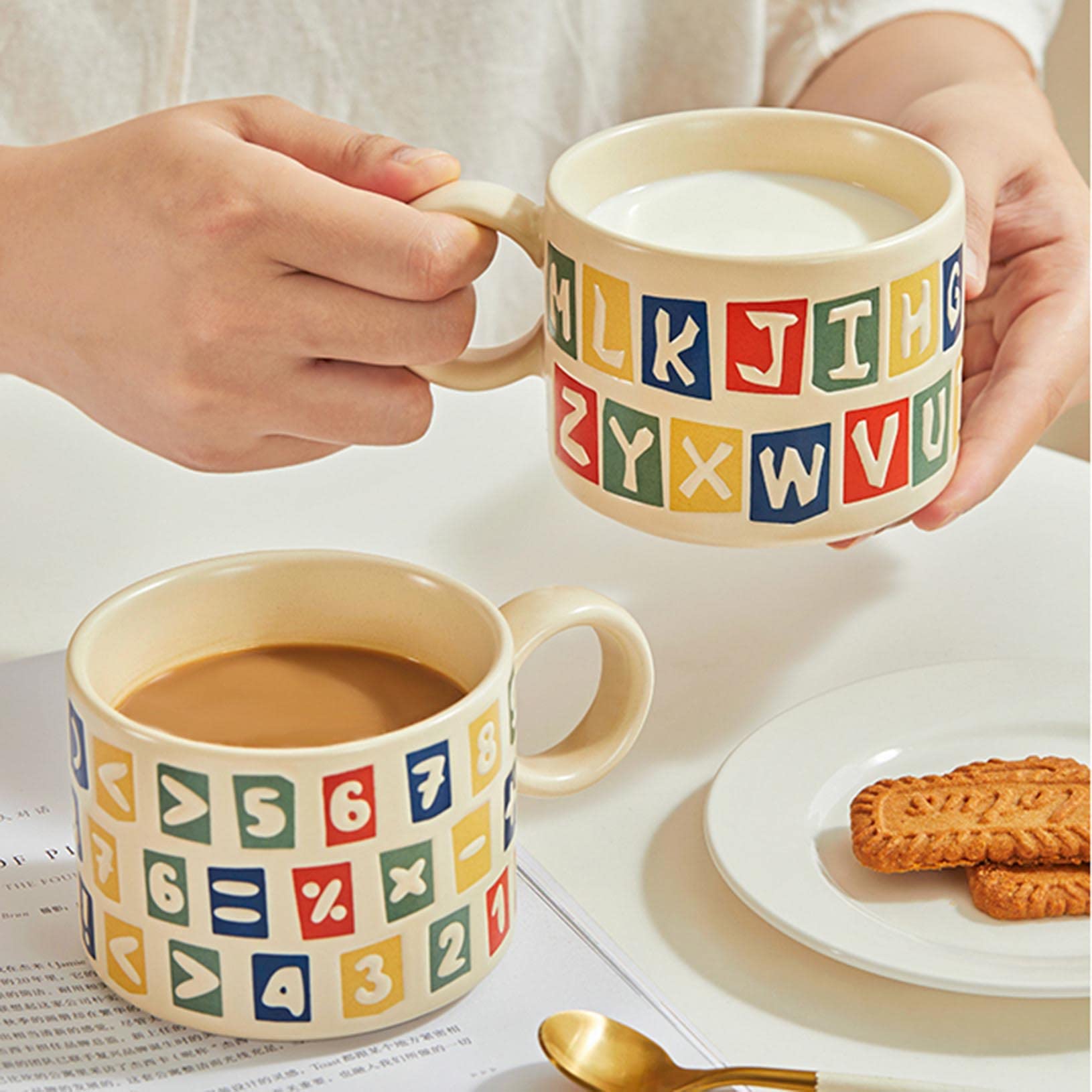 ZALTAS Duży ceramiczny kubek śniadaniowy, rzeźbiony ręcznie malowany ceramiczny kubek na płatki owsiane z okrągłym uchwytem, kubek na mleko z wytłoczonym INS, duża filiżanka do kawy, słodka woda B-300