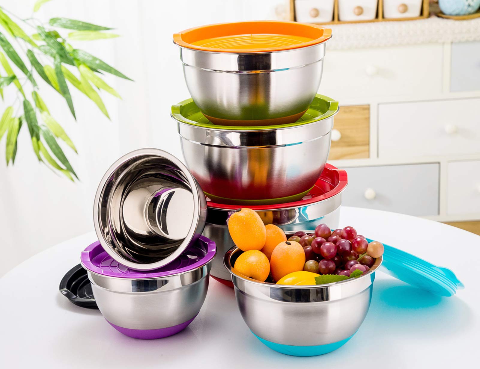 TEAMFAR Juego de 6 cuencos para mezclar, de acero inoxidable, con tapa hermética y bases de silicona, apilables y multifuncionales, aptos para lavavajillas, 0,7L, 1,5L, 1,6L, 2,5L, 2,8L, 4,6L