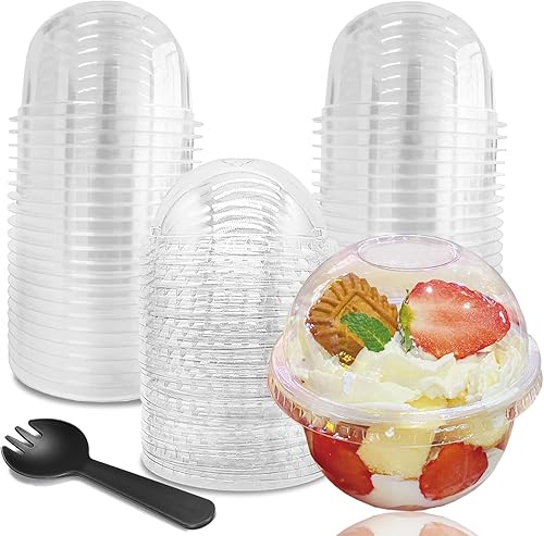 Paquete de 50 vasos de plástico con tapas de cúpula y cucharas, tazas de postre transparentes de 8 onzas sin tapas de agujero, mini tazas