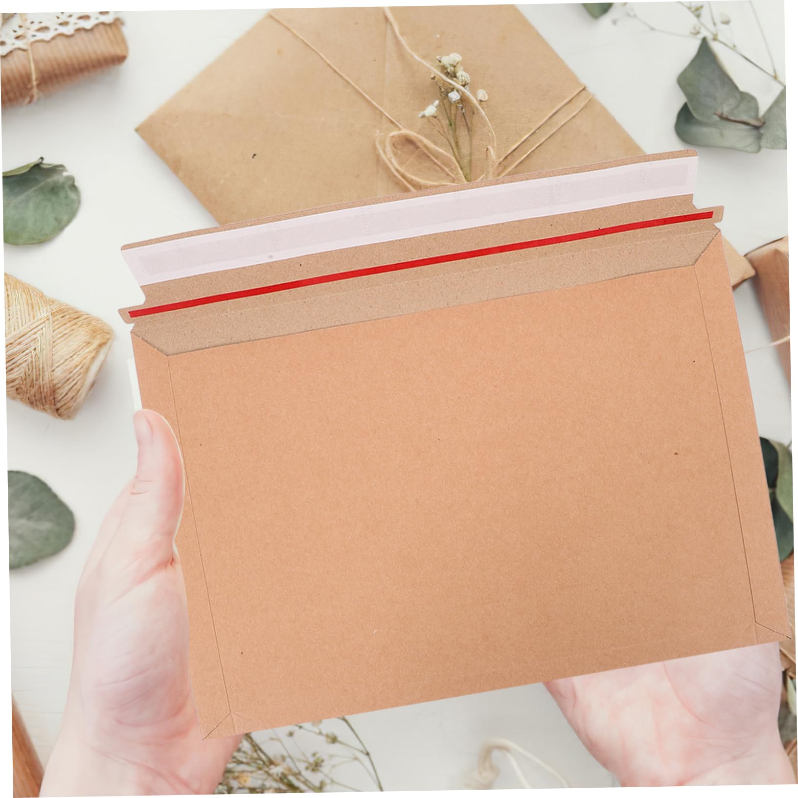 Buste Postali Autosigillanti in Cartone Rigido Formato A4 Per Documenti E Fotografie Buste Di Spedizione Piatte Per Biglietti Cd E Archiviazione