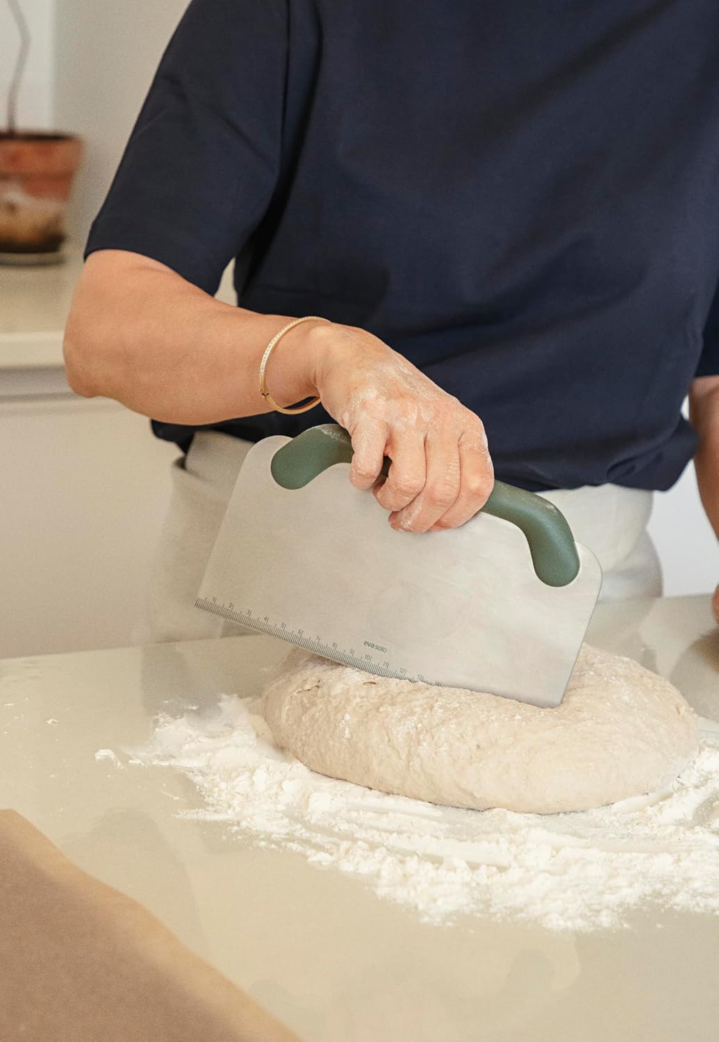 Eva Solo Green Tools Dough Scraper, Green, Stainless Steel and Plastic, 7.8x4.7 Inch, with Measuring Scale, for Bread, Pizza, Cookies, Dishwasher Safe