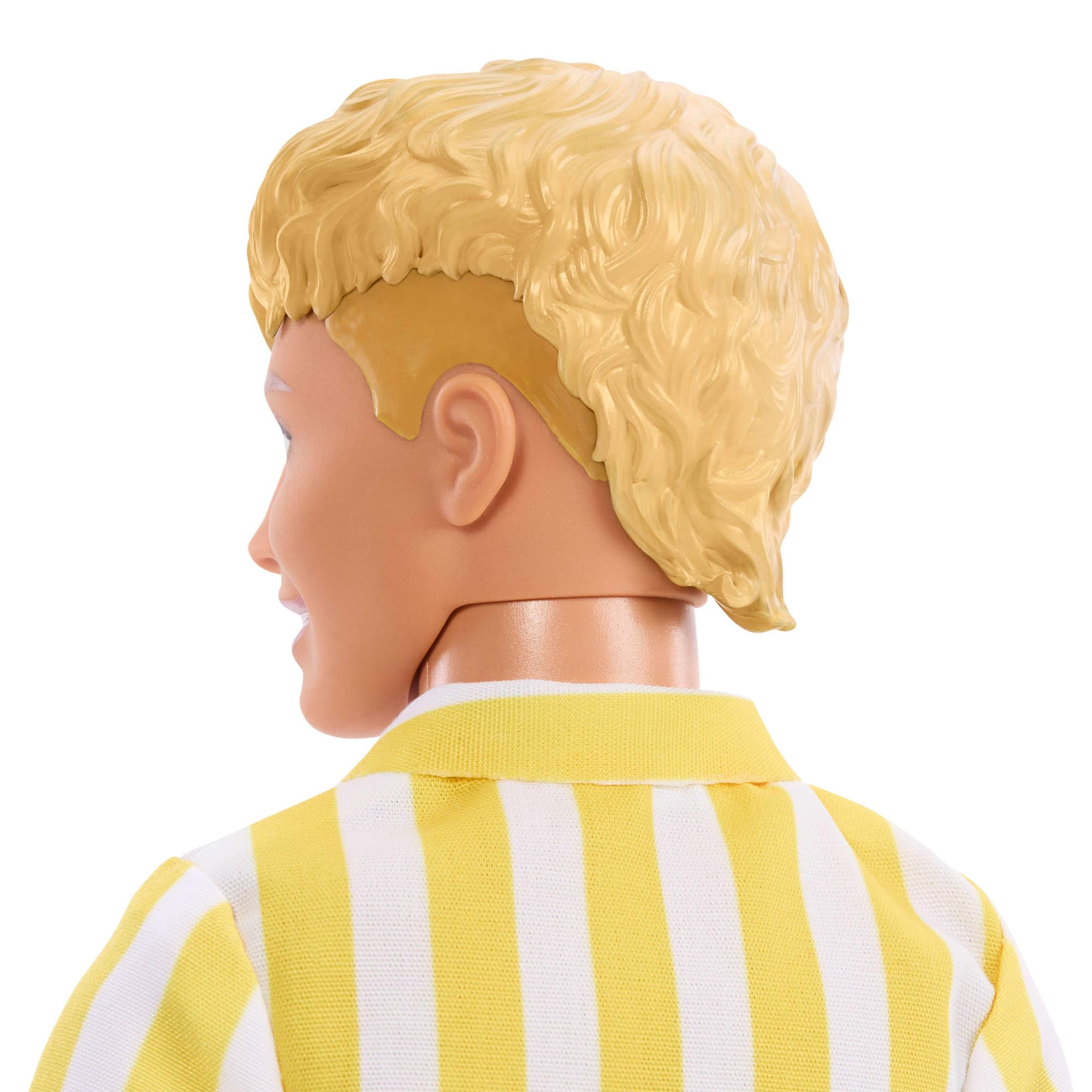Barbie Ken Fashionistas Lalka modowa #252, blond włosy, pomarańczowe szorty w kropki, żółta koszulka w białe paski i pomarańczowe klapki, zabawka dla dzieci 3+, JJN66