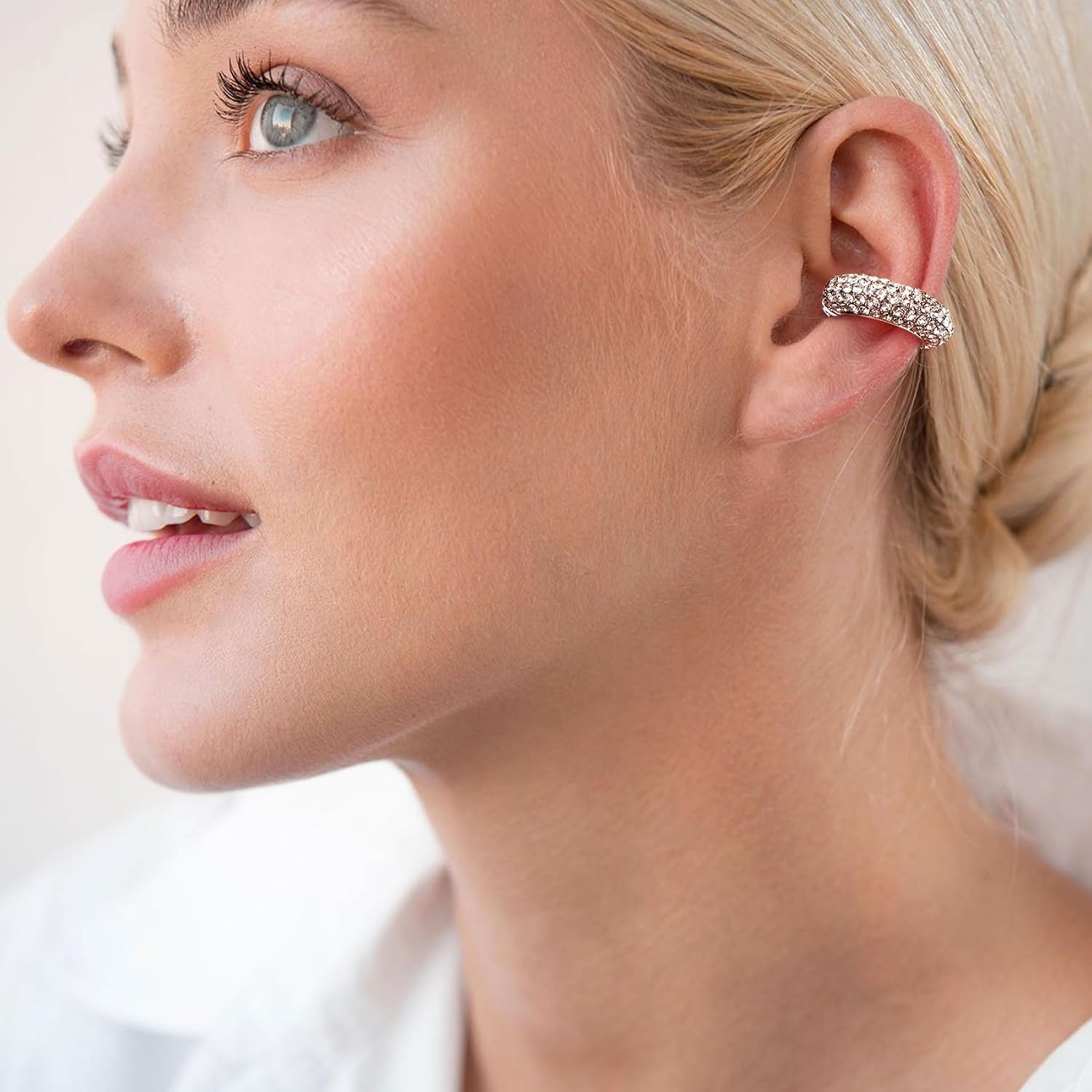 Joez Wonderful 5pcs Chunky Ear Cuff for Women, Gold Fake Ear Cuff Earrings Non Piercing, Ear Cuffs Set for Non Pierced Ear Cartilage Clip on Wrap Ear, Round Huggie Clip On Cartilage Earrings