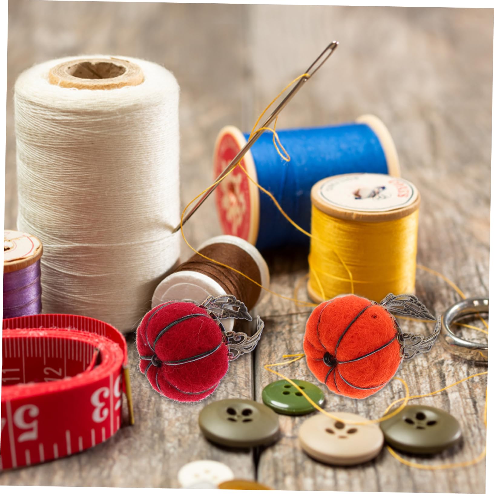 HOMSFOU Pumpkin Ring Pin Cushion Handheld Sewing Accessory Easy to Carry Multi-Size Needle Storage for Needlework