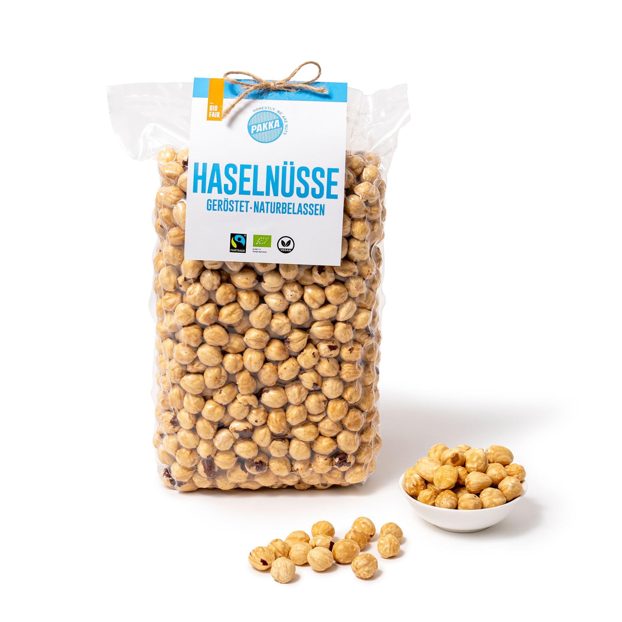 PAKKA Bio aromatische Premium Jumbo Fairtrade Haselnüsse nature, geröstet, 1kg, georgische Haselnusskerne, Öko & Fairtrade, direkt hergestellt und abgefüllt in Sugdidi Georgien, vegan, Nüsse, 1000g