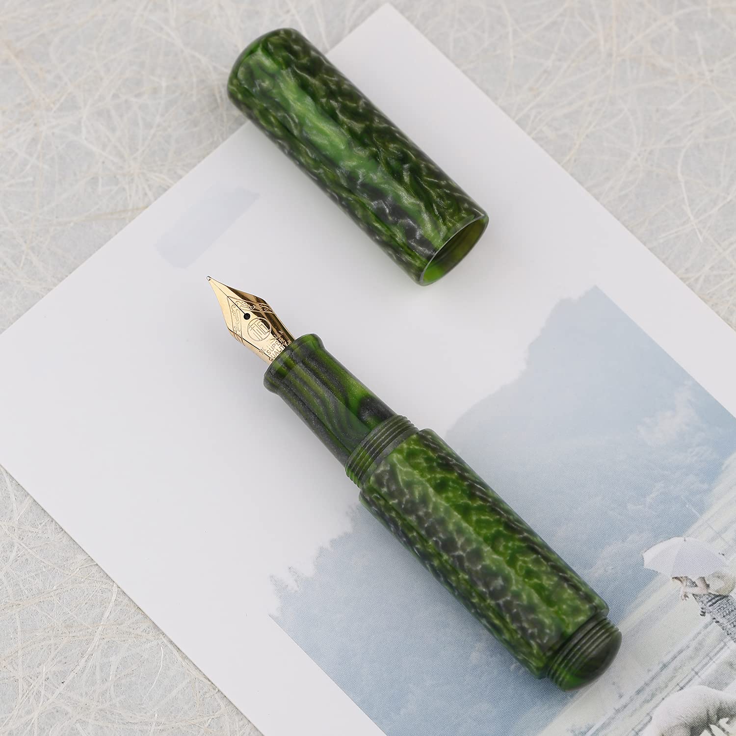 Majohn Wancai Mini stylo plume à pointe fine iridium en acrylique vert de poche avec 6 cartouches d'encre noire