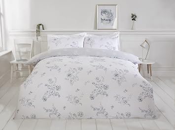 Rapport Home Blue Floral Duvet Cover Set - White Reversible Eco-Friendly Double Bedding Set - 3Pcs Quilt Cover Featuring Roses and Paisley Motif