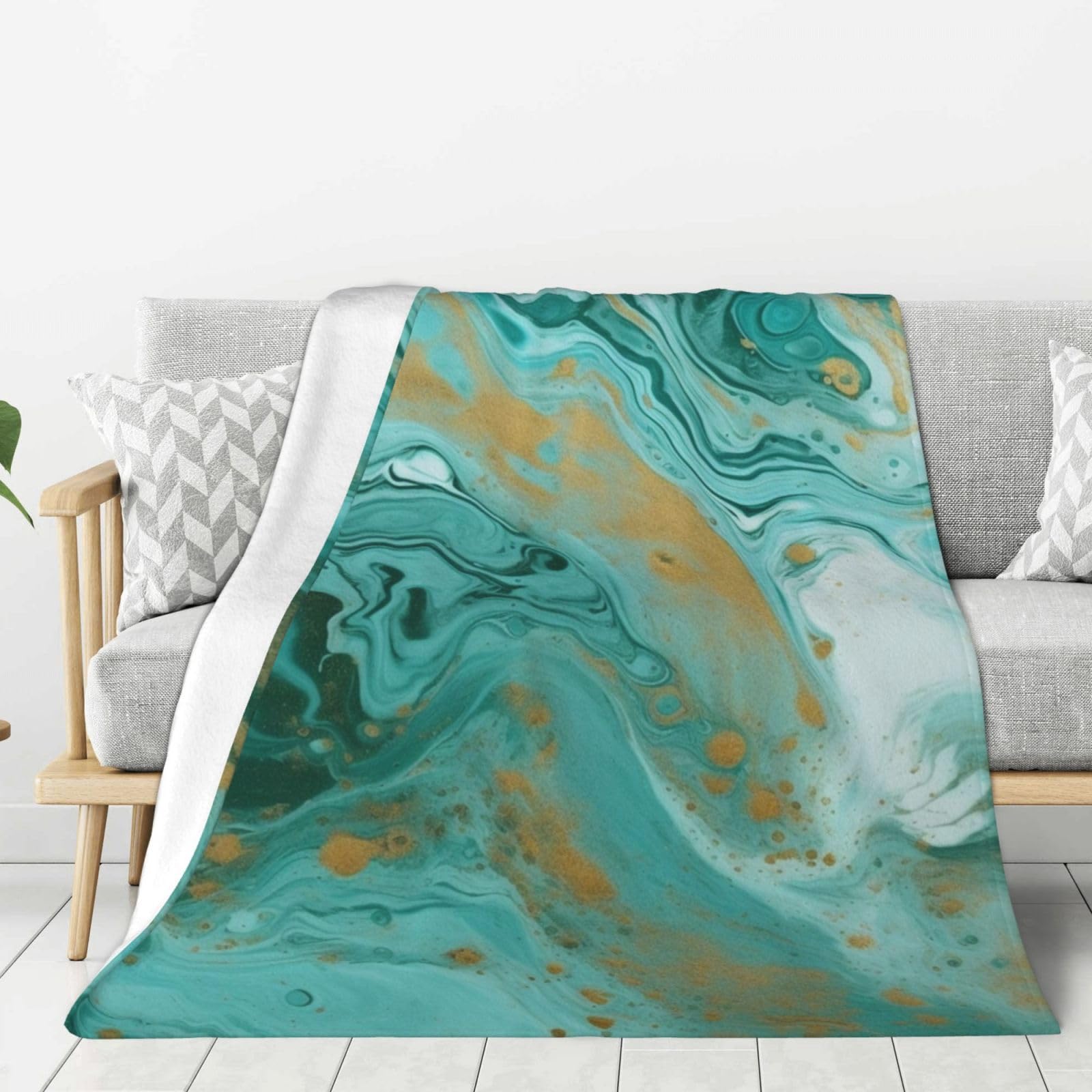 Couverture légère et lavable en flanelle pour lit adulte ou canapé design