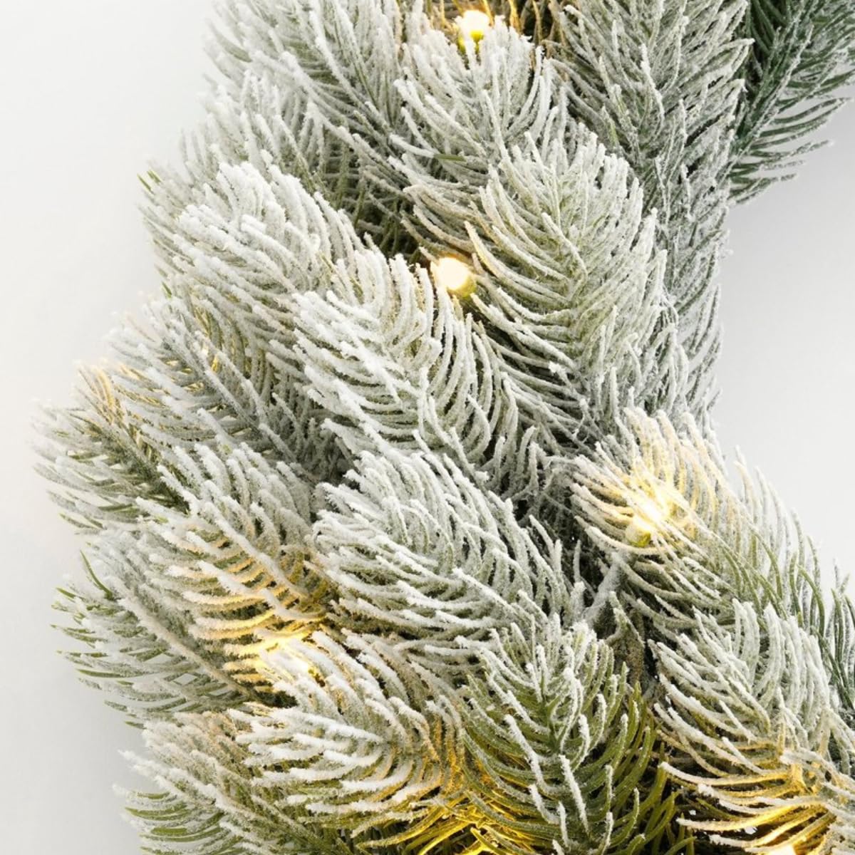 Black Box Trees Nagoya Couronne de Noël avec éclairage LED - H 12 x Ø 60 cm - Vert
