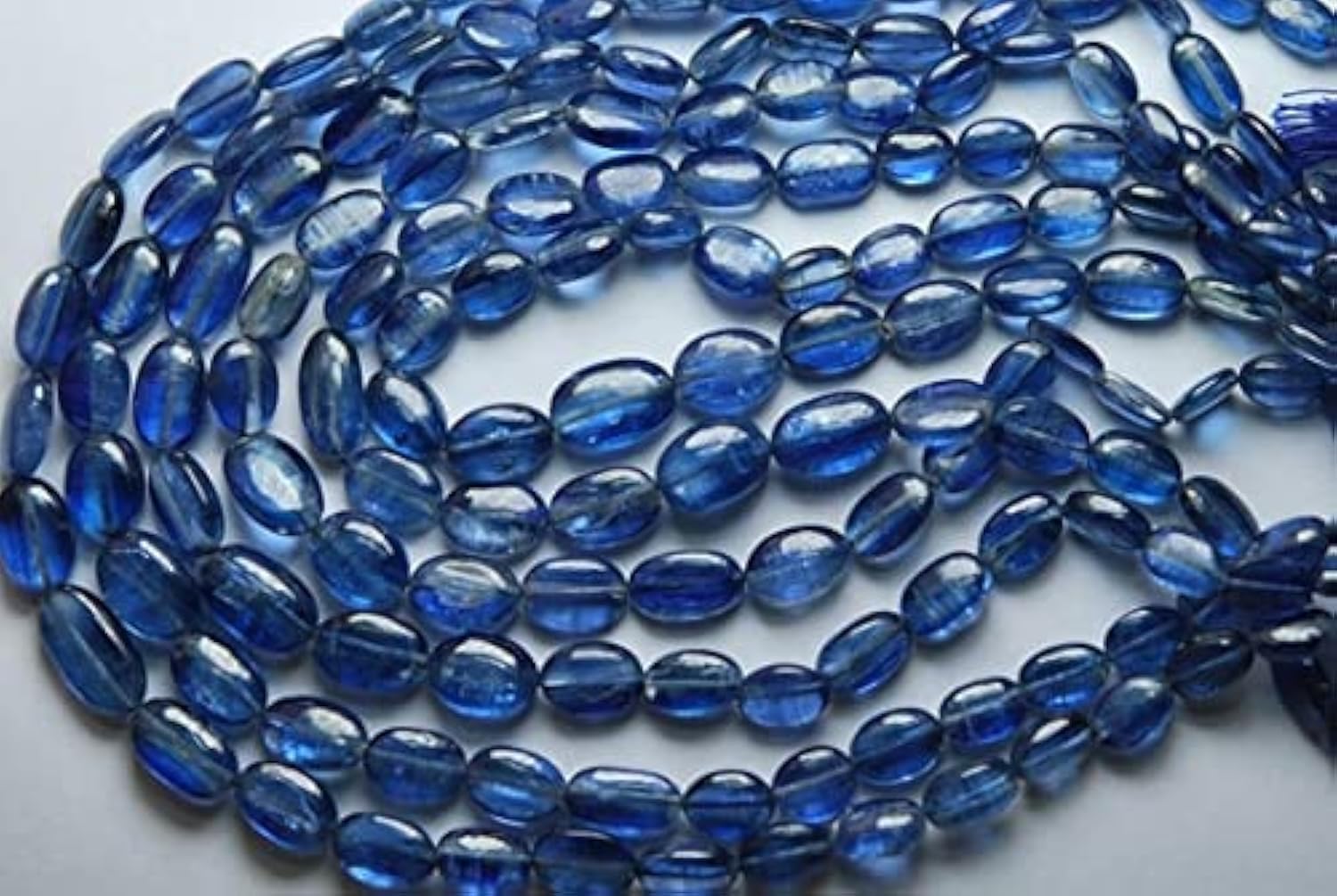 Kyanite bleue naturelle LKBEADS pépites ovales lisses 12-7mm