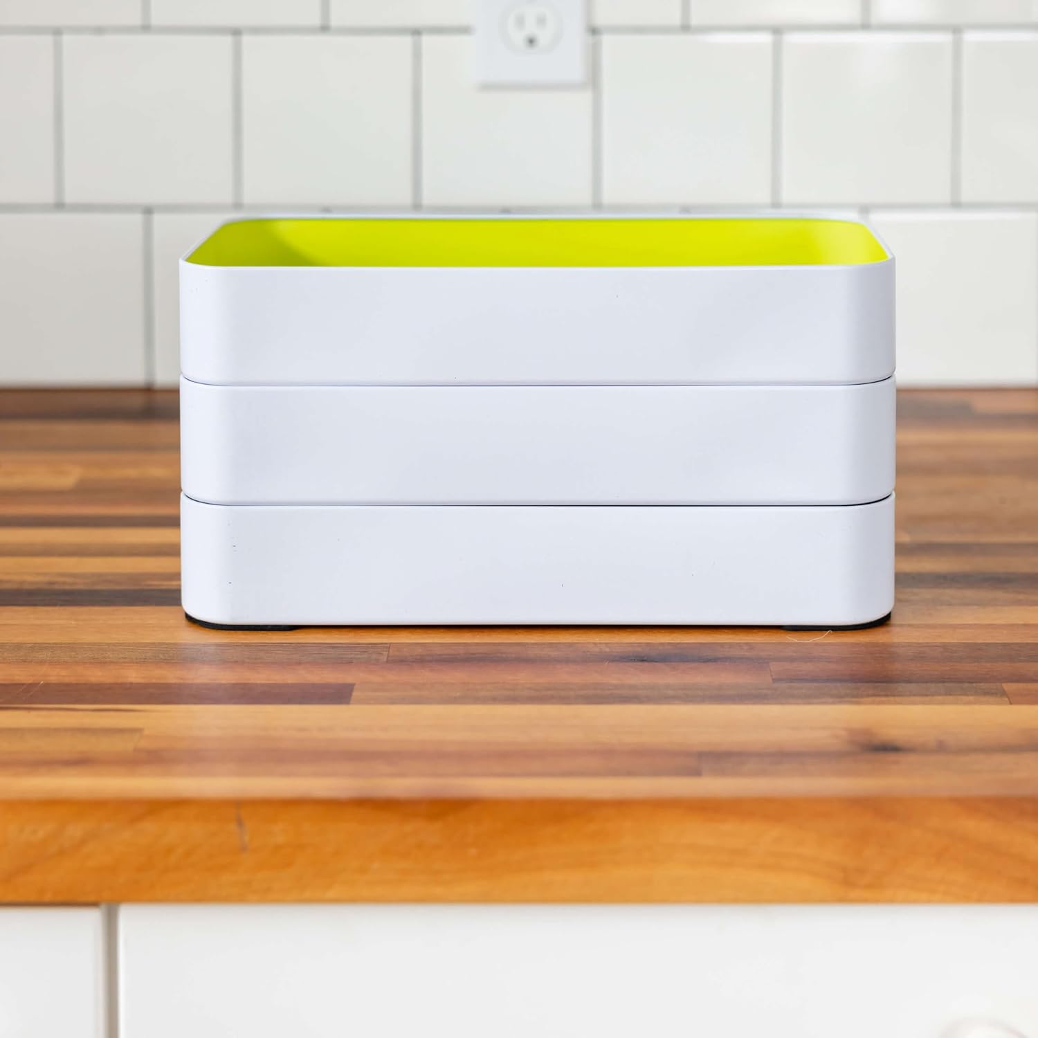 Three by Three Seattle 6 Piece Metal Organizer Tray Set for Storing Makeup, Stationery, Utensils, and More in Office Desk, Kitchen and Bathroom Drawers (2 Inch, Classic Colors)