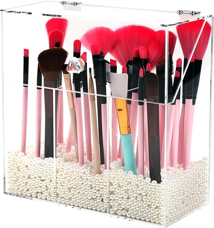 makeup brush holder with lid