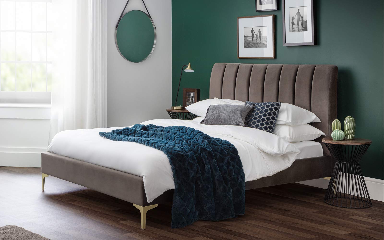 Jonas & James Deco Velvet Bed - Brown / Double