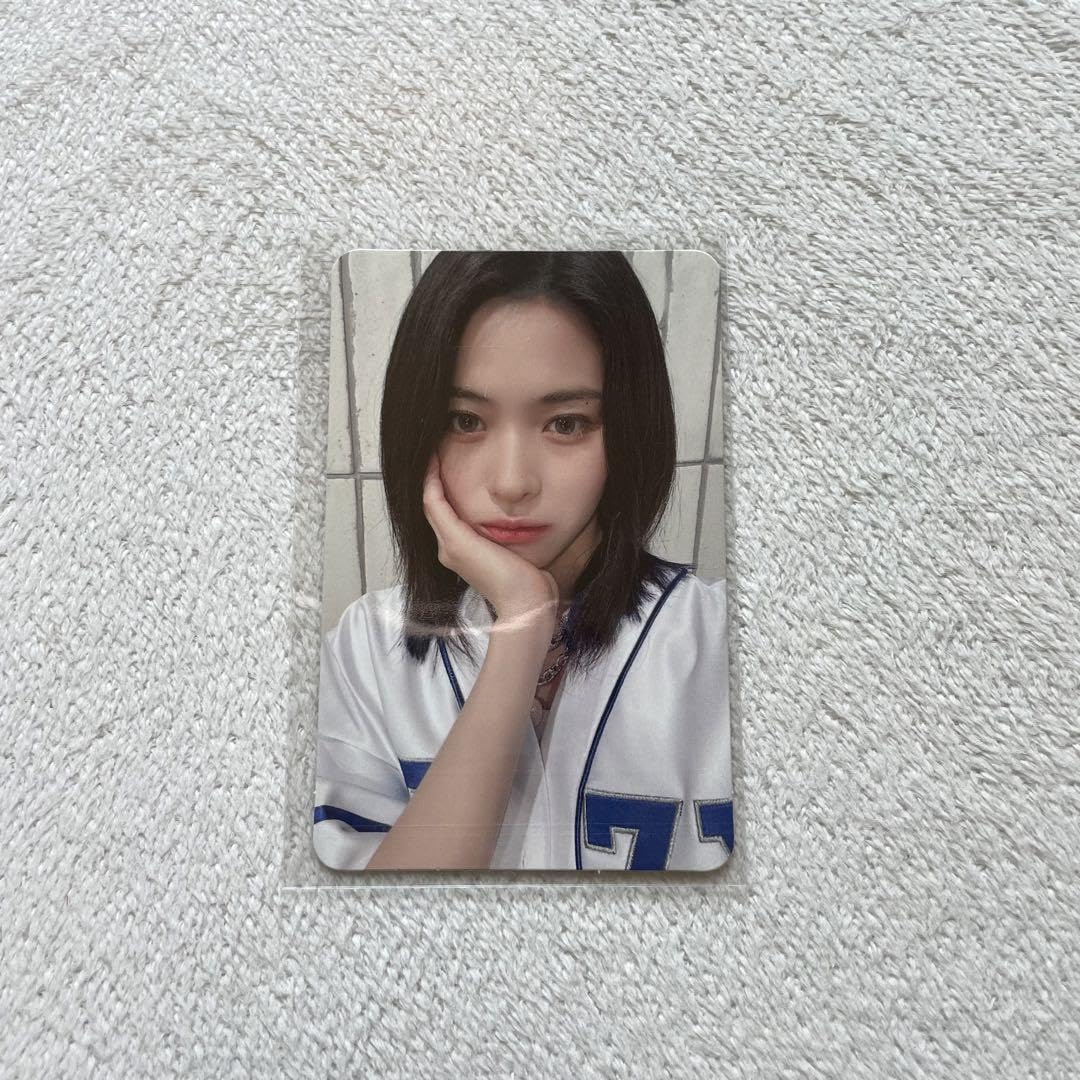 itzy makestar リュジン　トレカ ITZY リュジン ヨントン 両面 トレカ makestar GOLD ① - メルカリ