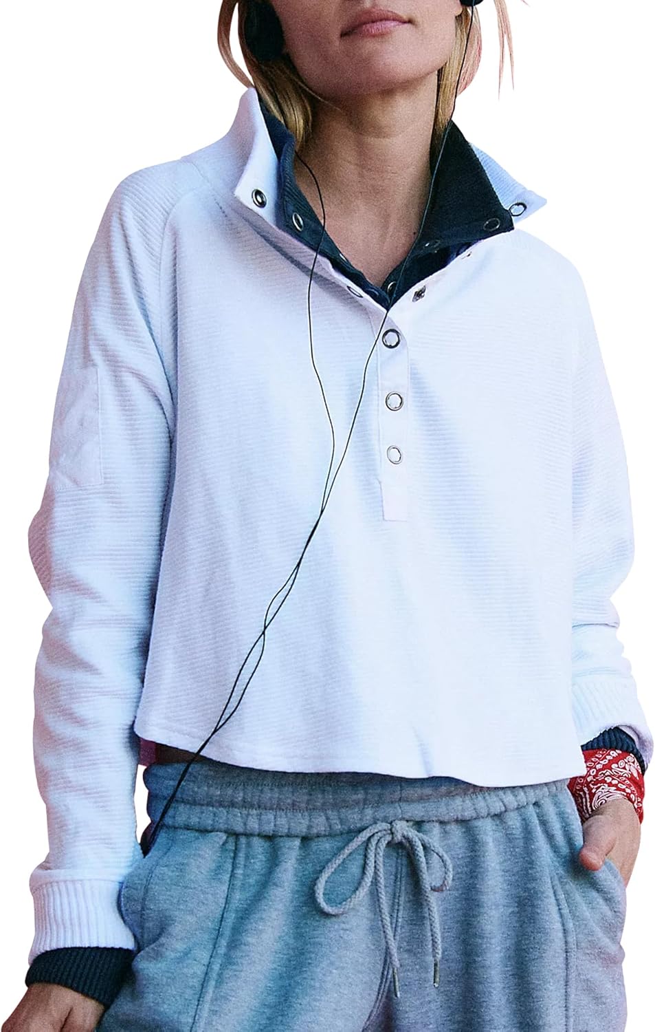 Gacaky Women's Cropped Workout Tops Ribbed Long Sleeves Henley Tee Shirt Dance Clothes Athletic Sports Shirts for Women