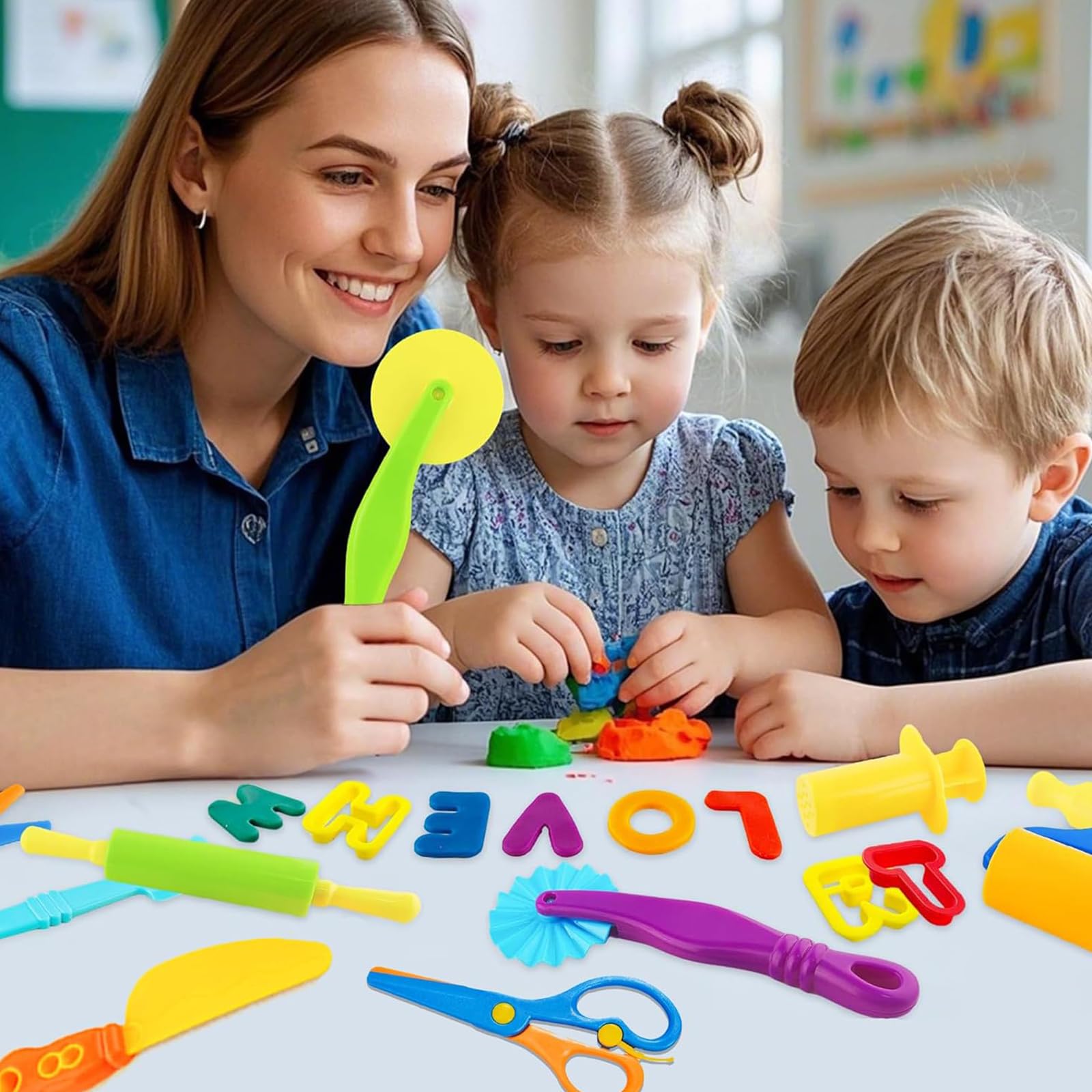 SHUOHONG Set De 9 Outils De Pâte à Modeler – Tampons, Rouleau Et Couteaux – Ergonomique Et Coloré – Créativité Dès 2 Ans