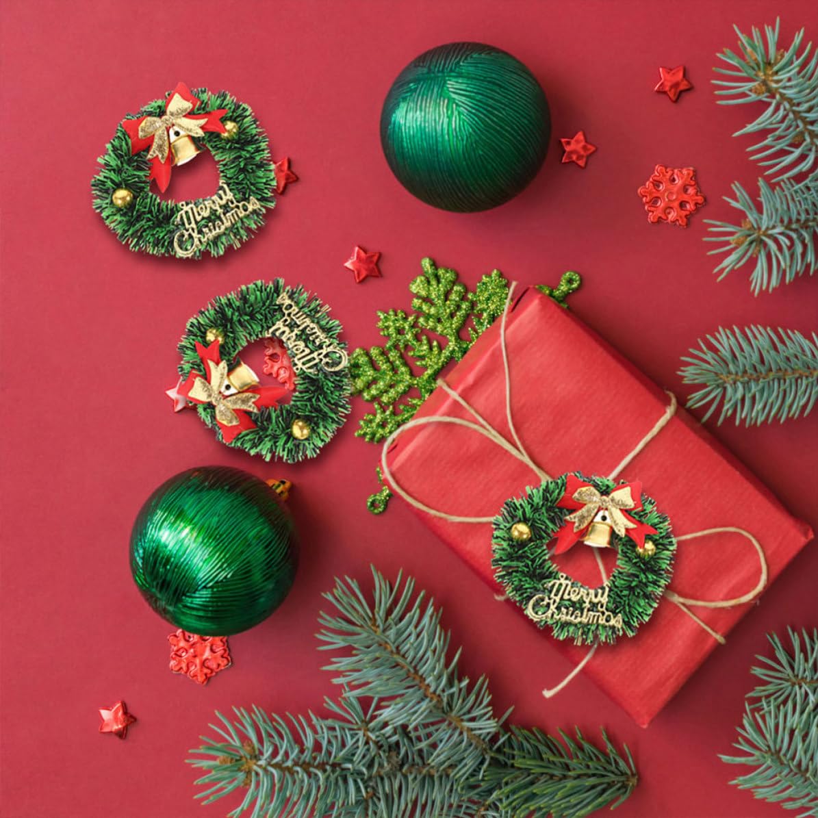 IMIKEYA 20 Piezas Mini Corona Navideña Decorativa de Plástico y Tela para Árbol de Navidad, Pequeña y Colgante, Adecuado para Decoración Navideña en Casa y Fiestas