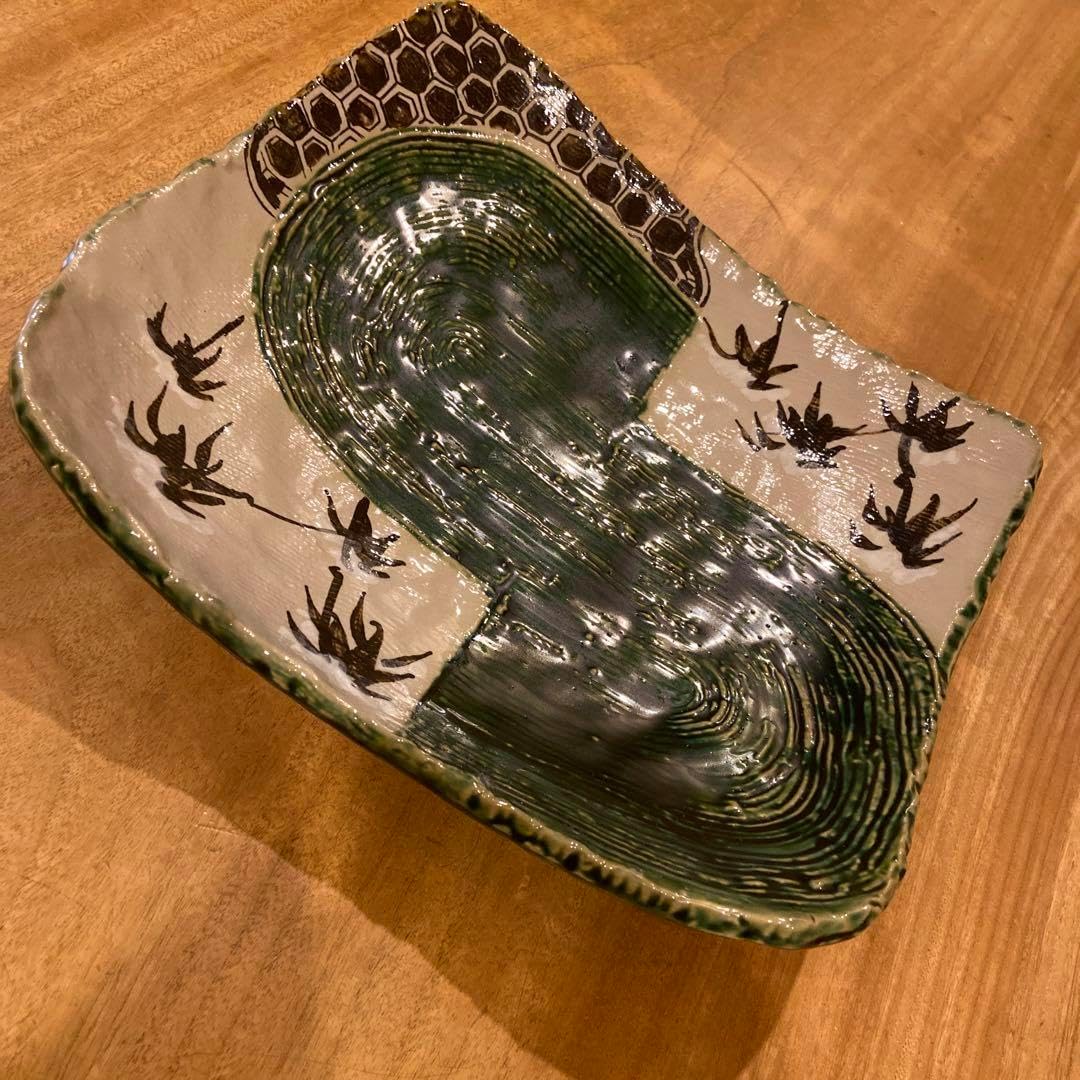 やちむん お皿 3枚セット 魚 沖縄 壺屋焼 新垣陶苑 新垣修 やちむん やちむん お皿 3枚セット 魚 沖縄 壺屋焼 新垣陶苑 新垣修 やちむん