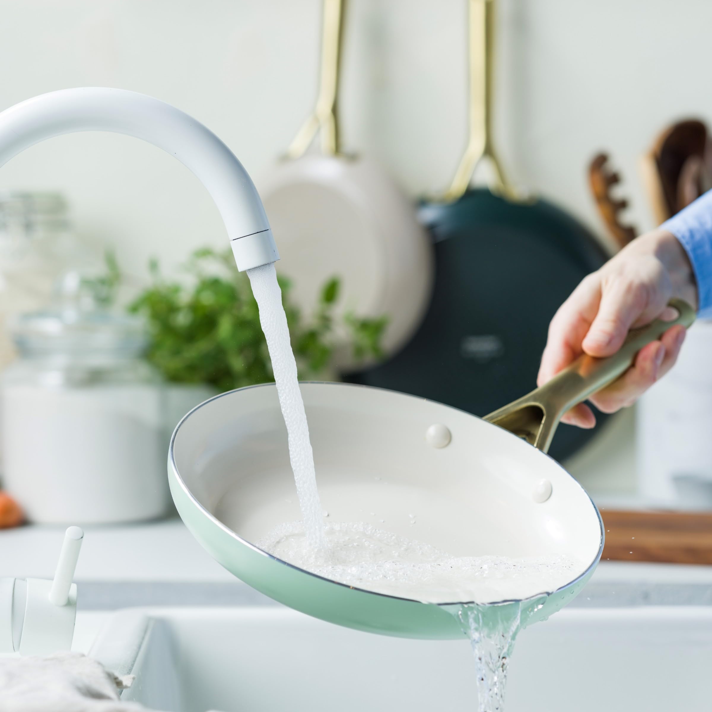 GreenPan Shades Set di 3 Padelle Antiaderenti in Ceramica Ø 20/24/28 cm, Senza PFAS, Adatte all'Induzione, Manici in Acciaio Inox Color Champagne, Lavabili in Lavastoviglie, Naturale