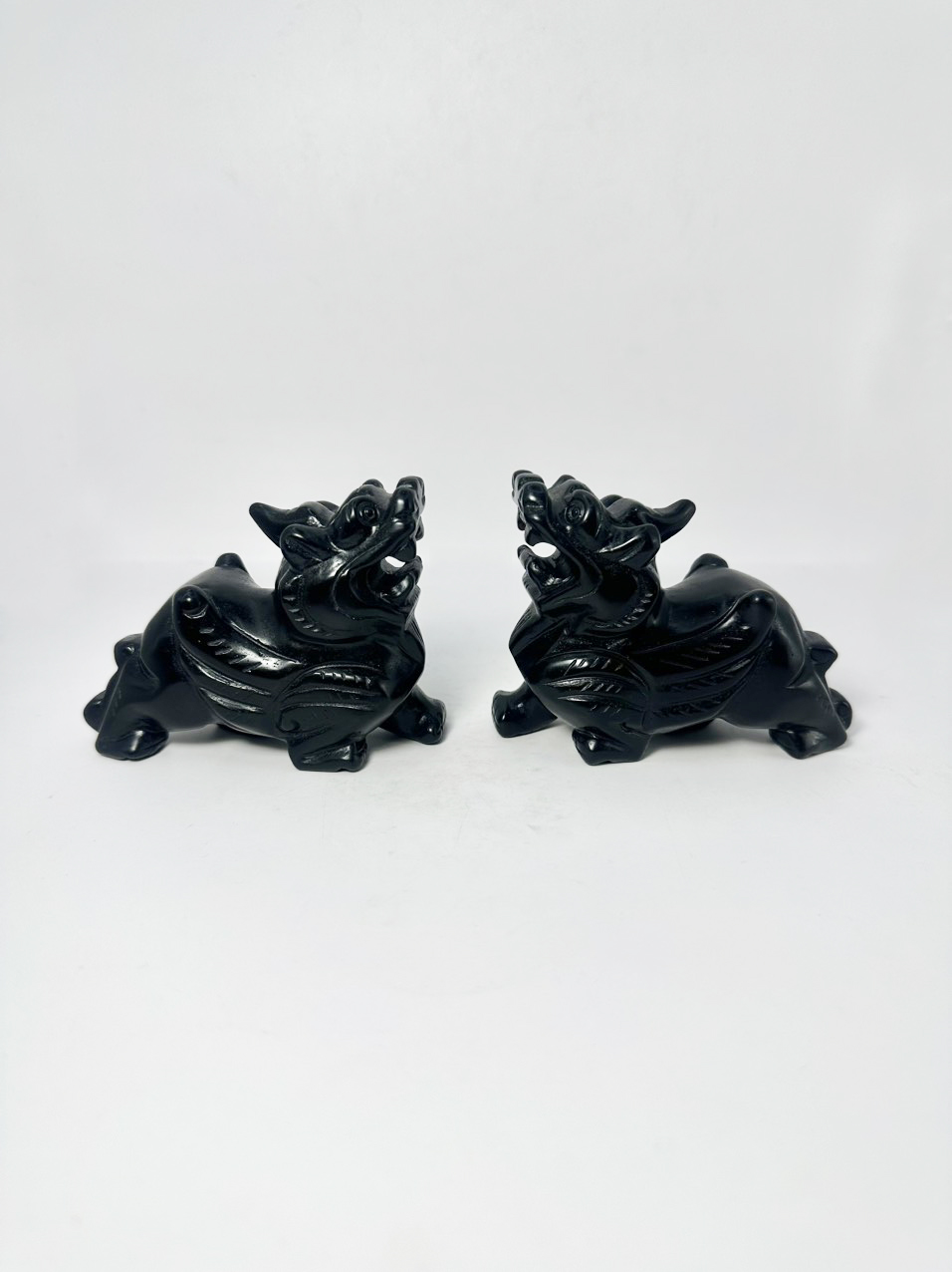 Par de estatuas Pixiu Fengshui de obsidiana negra miniatura 7